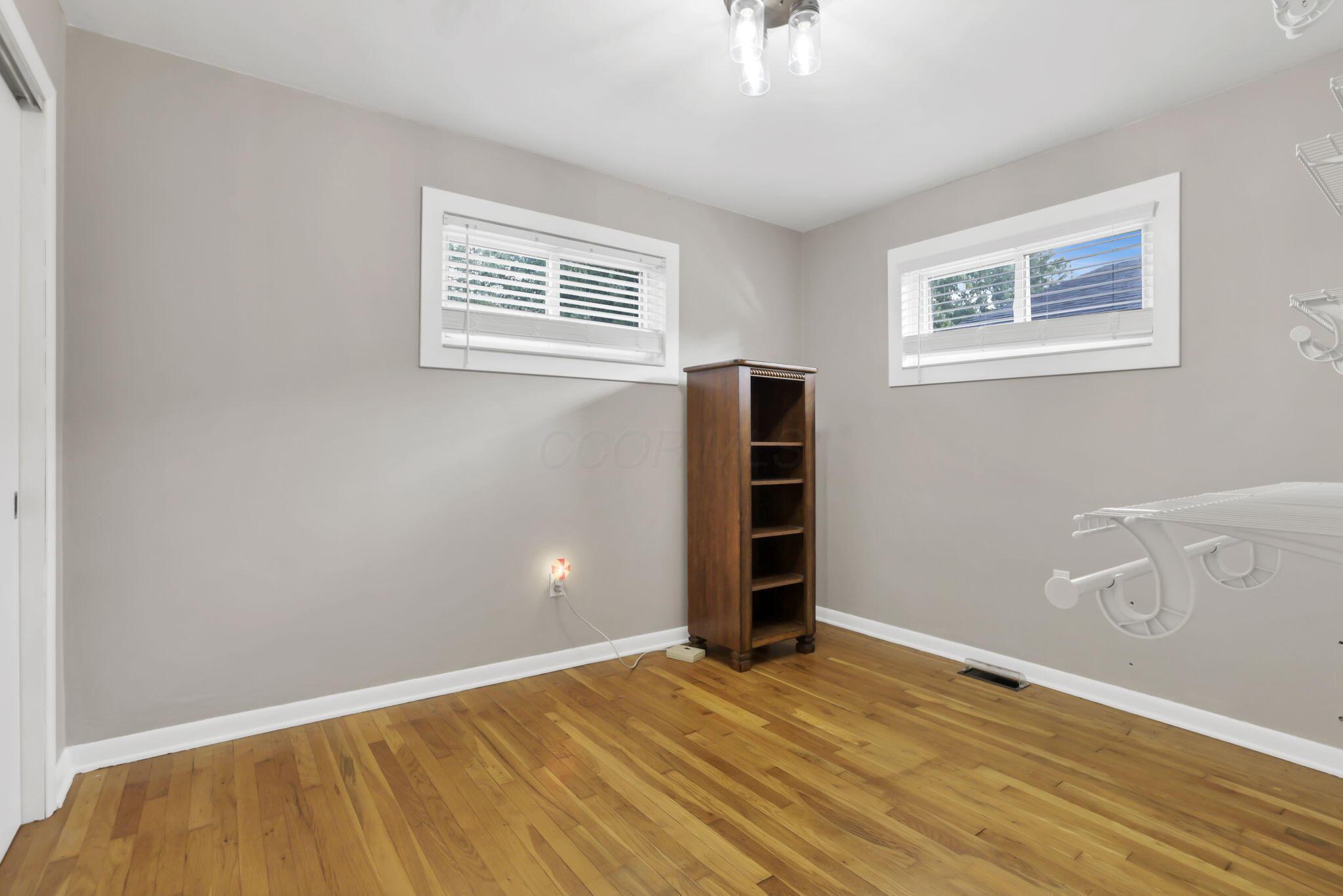 508 E Lake Avenue Property Photo 34