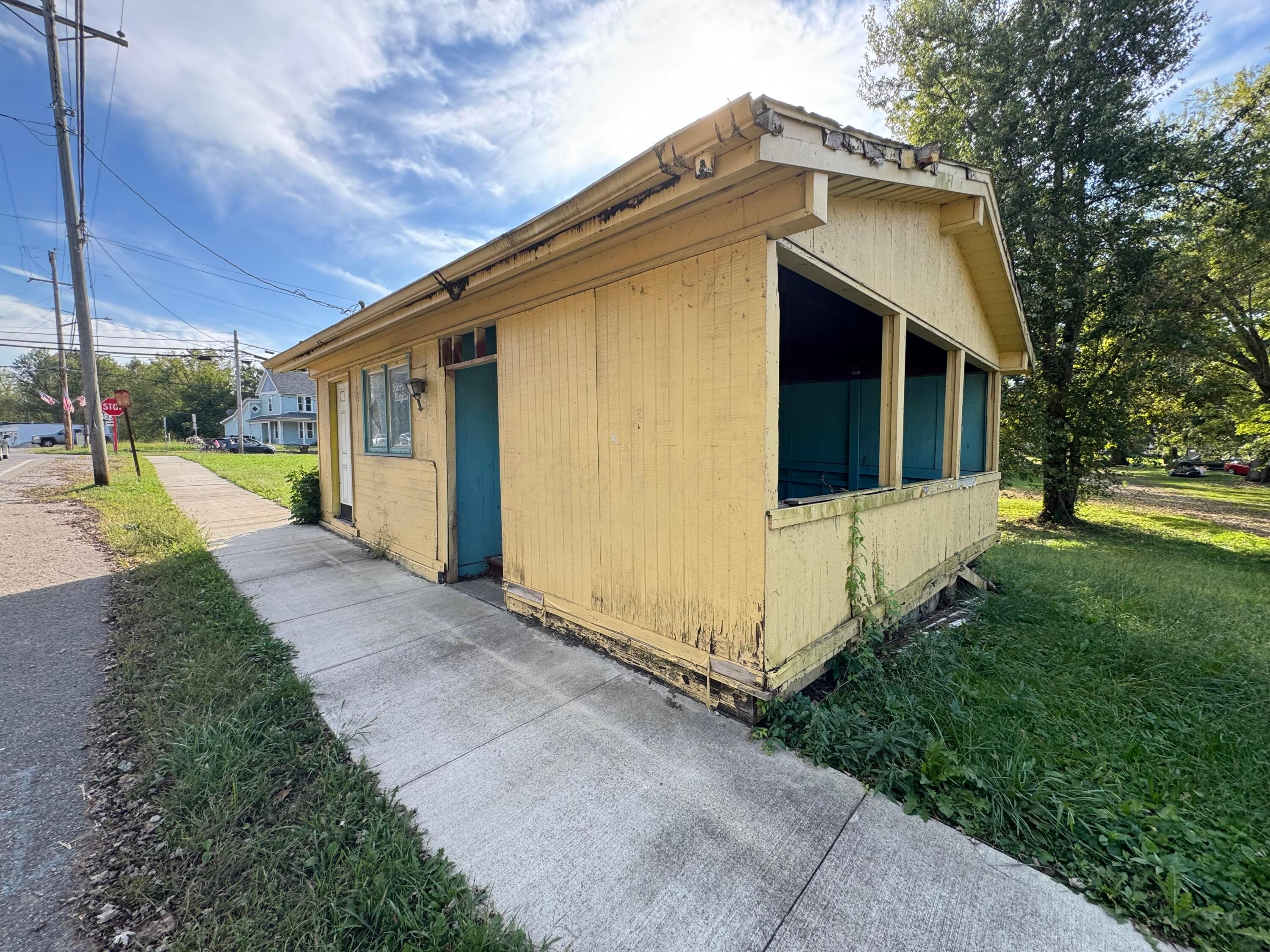 4 Converse Street Property Photo 7