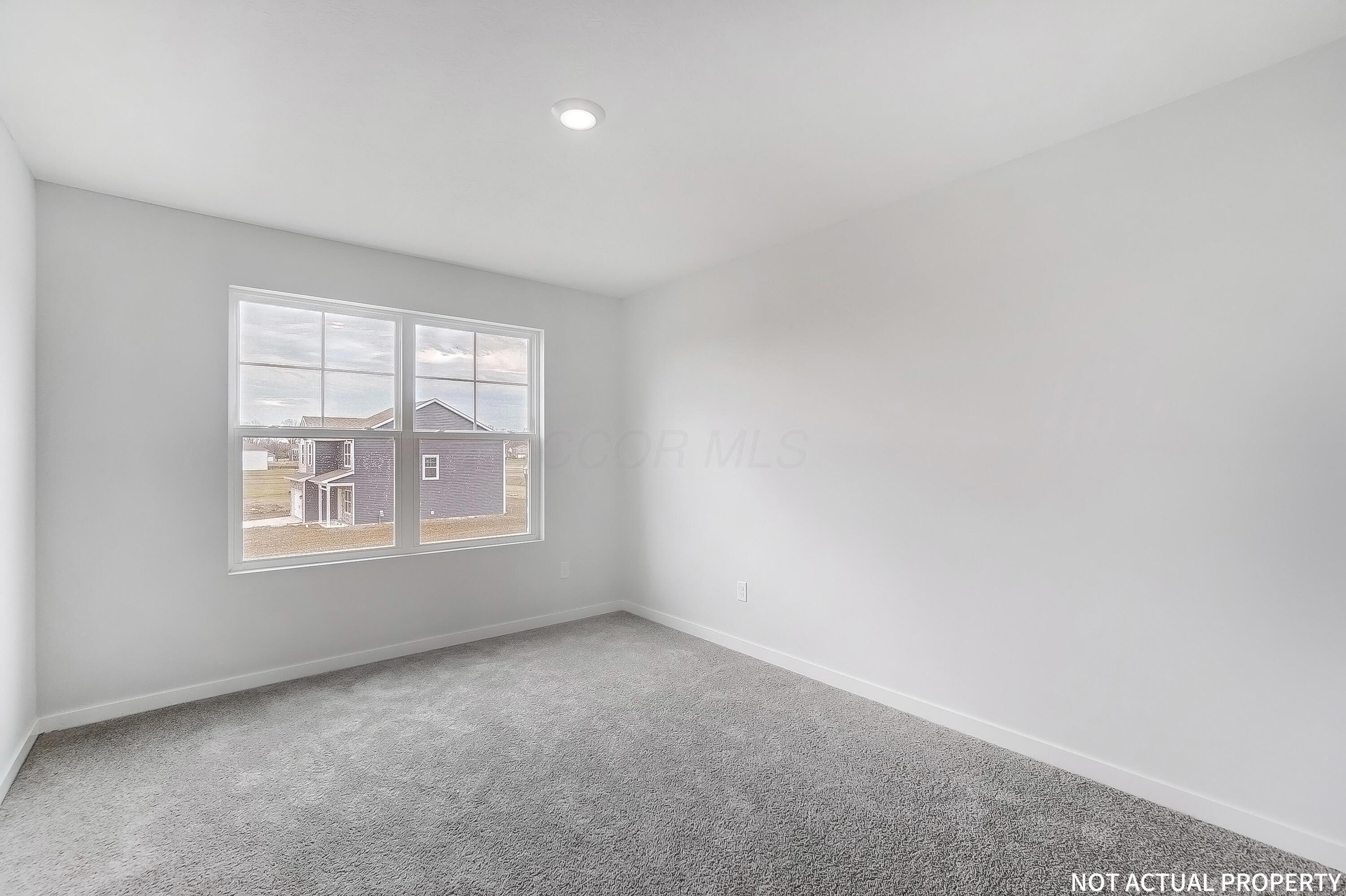 2889 Piatt Crest Drive Property Photo 20