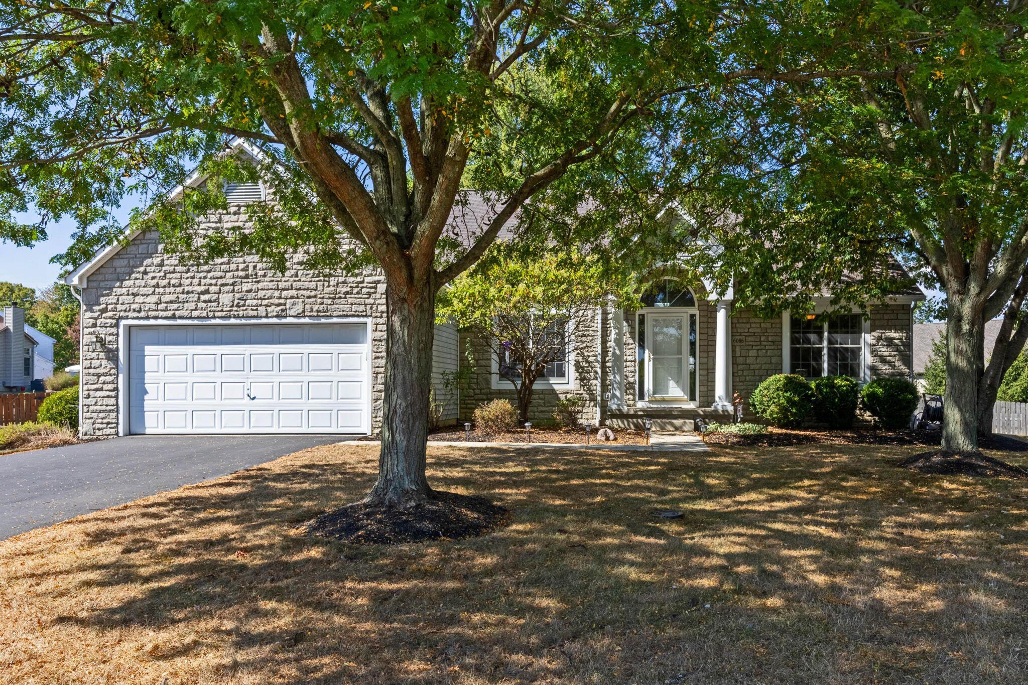 6086 Hemingway Place Property Photo 1