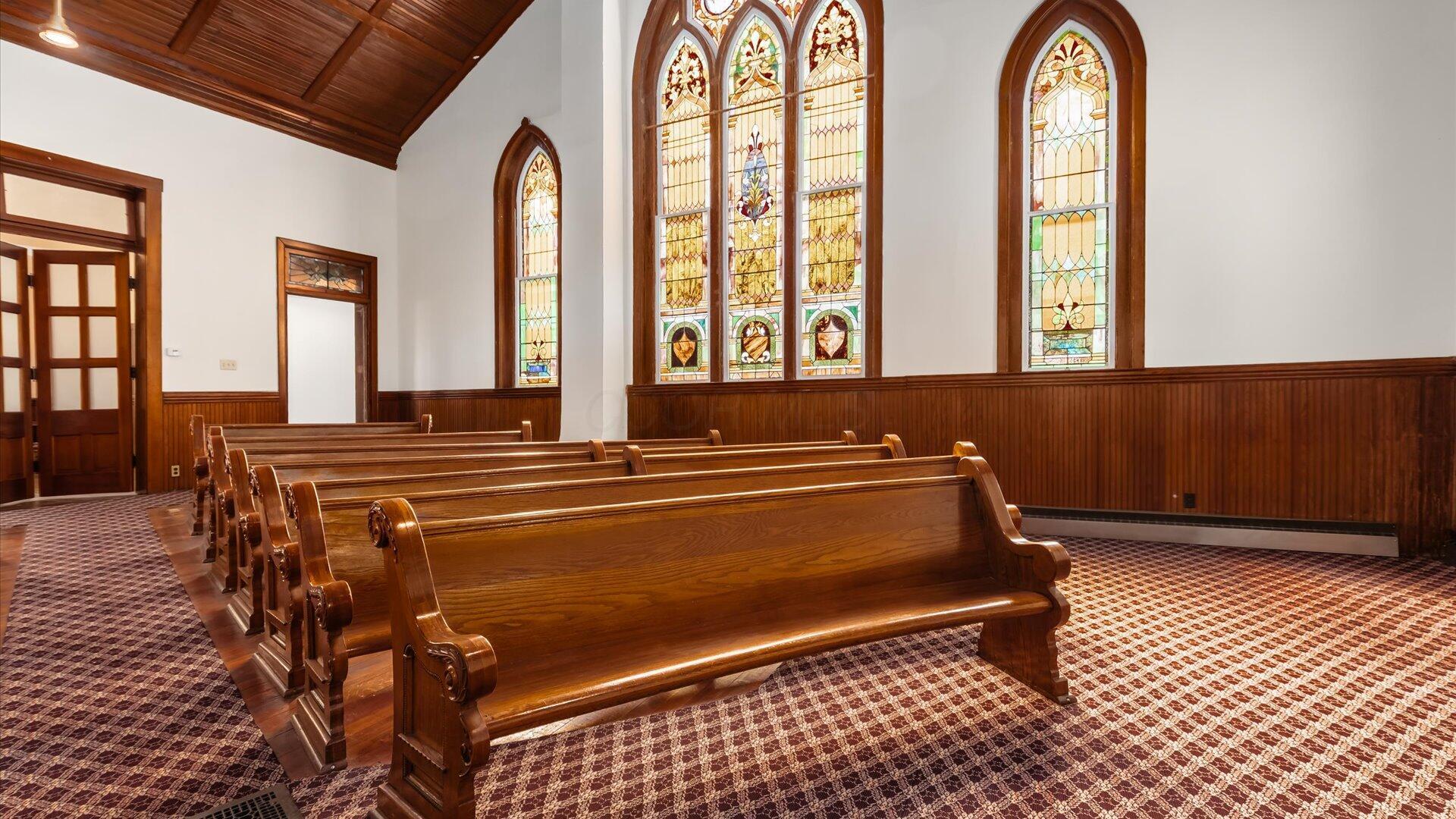 5831 Canal Road Ne Property Photo 15