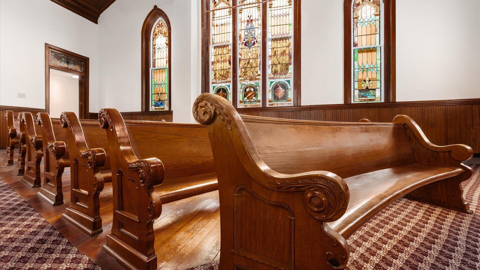 5831 Canal Road Ne Property Photo 16