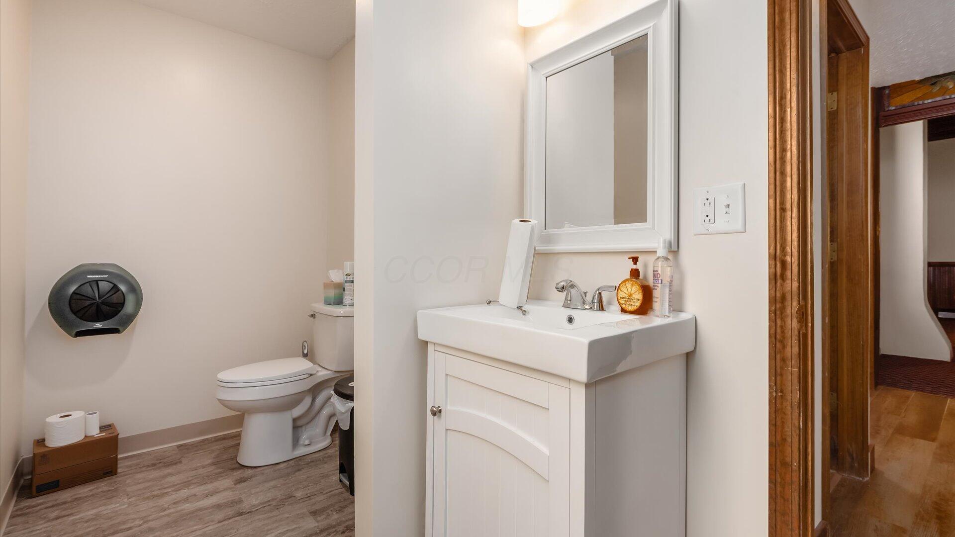 5831 Canal Road Ne Property Photo 23