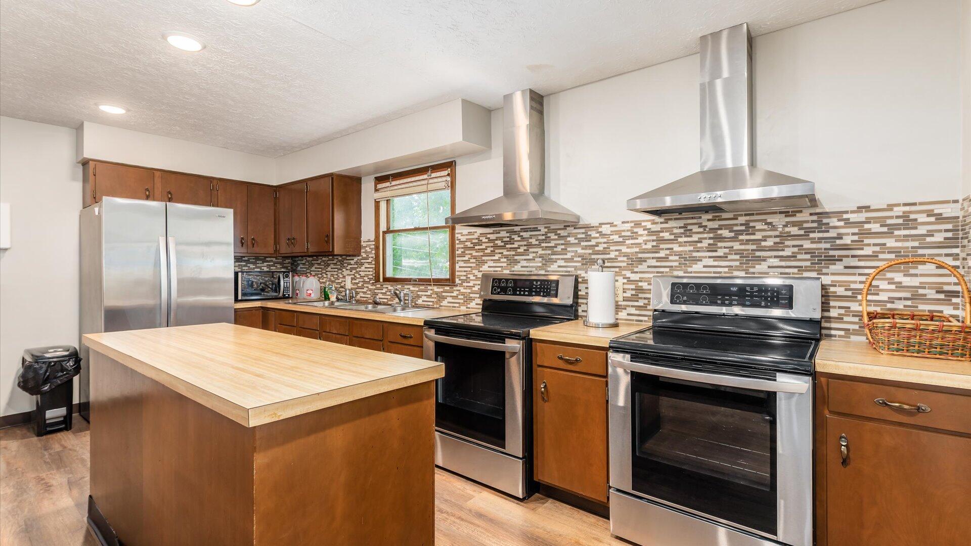 5831 Canal Road Ne Property Photo 38