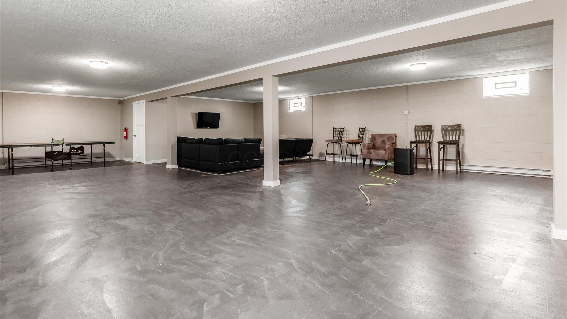 5831 Canal Road Ne Property Photo 43