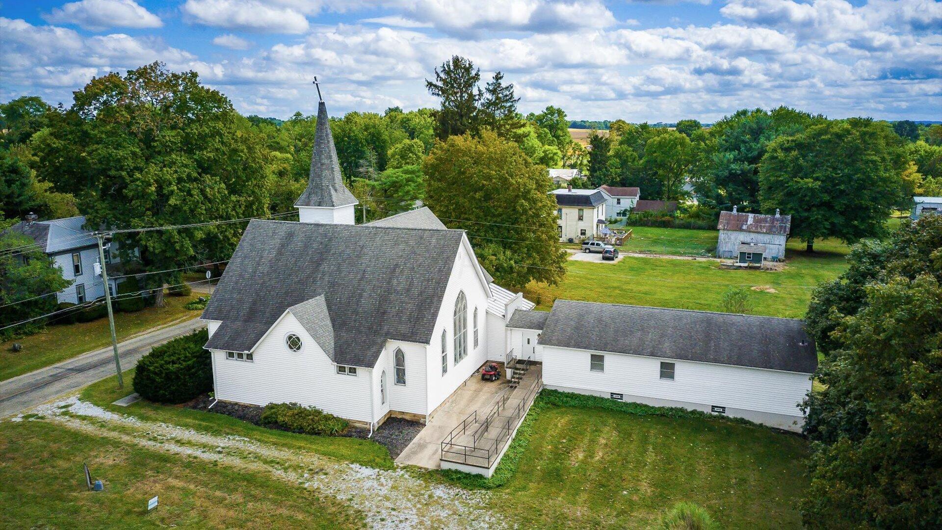 5831 Canal Road Ne Property Photo 59