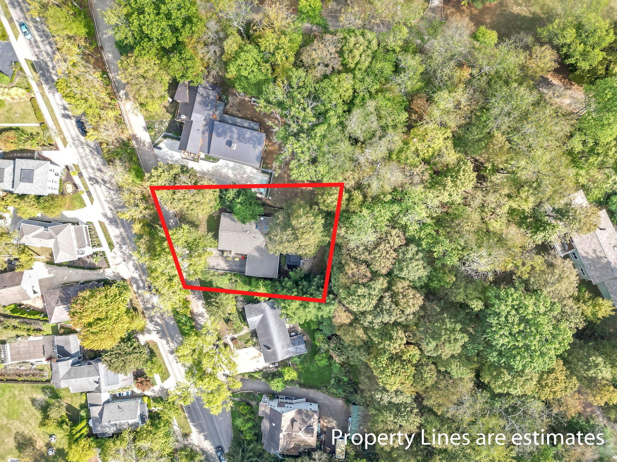 105 Mount Parnassus Drive E Property Photo 36