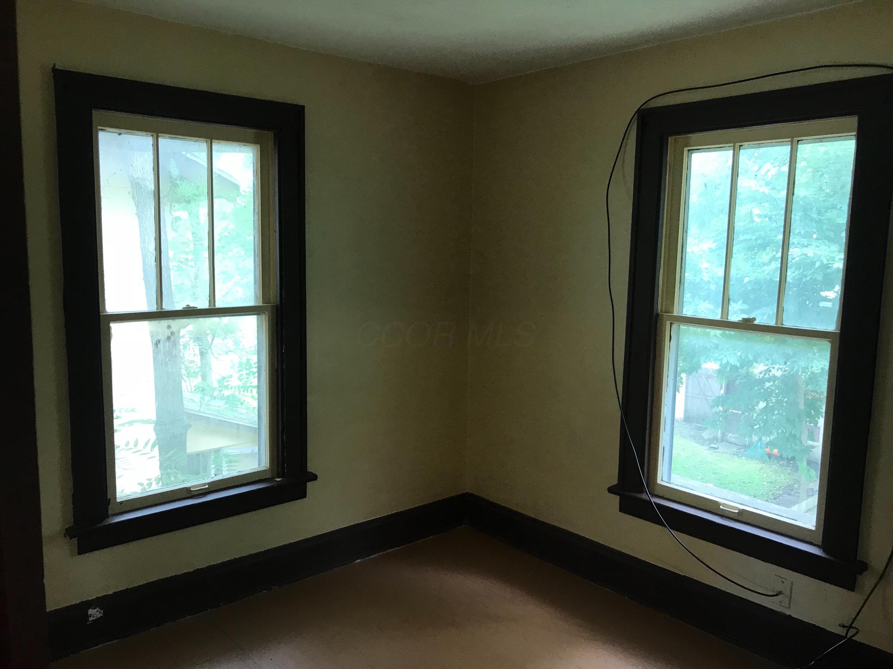 264 Nashoba Avenue Property Photo 2