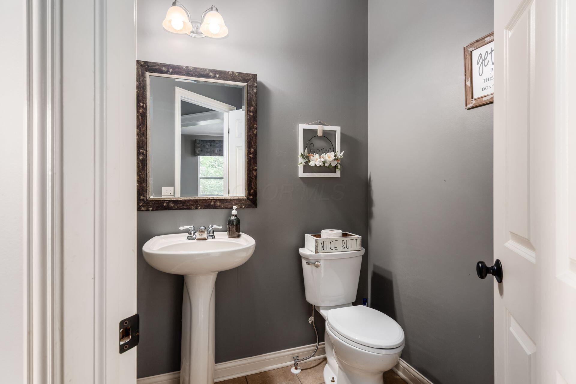 166 Split Log Pass Property Photo 17