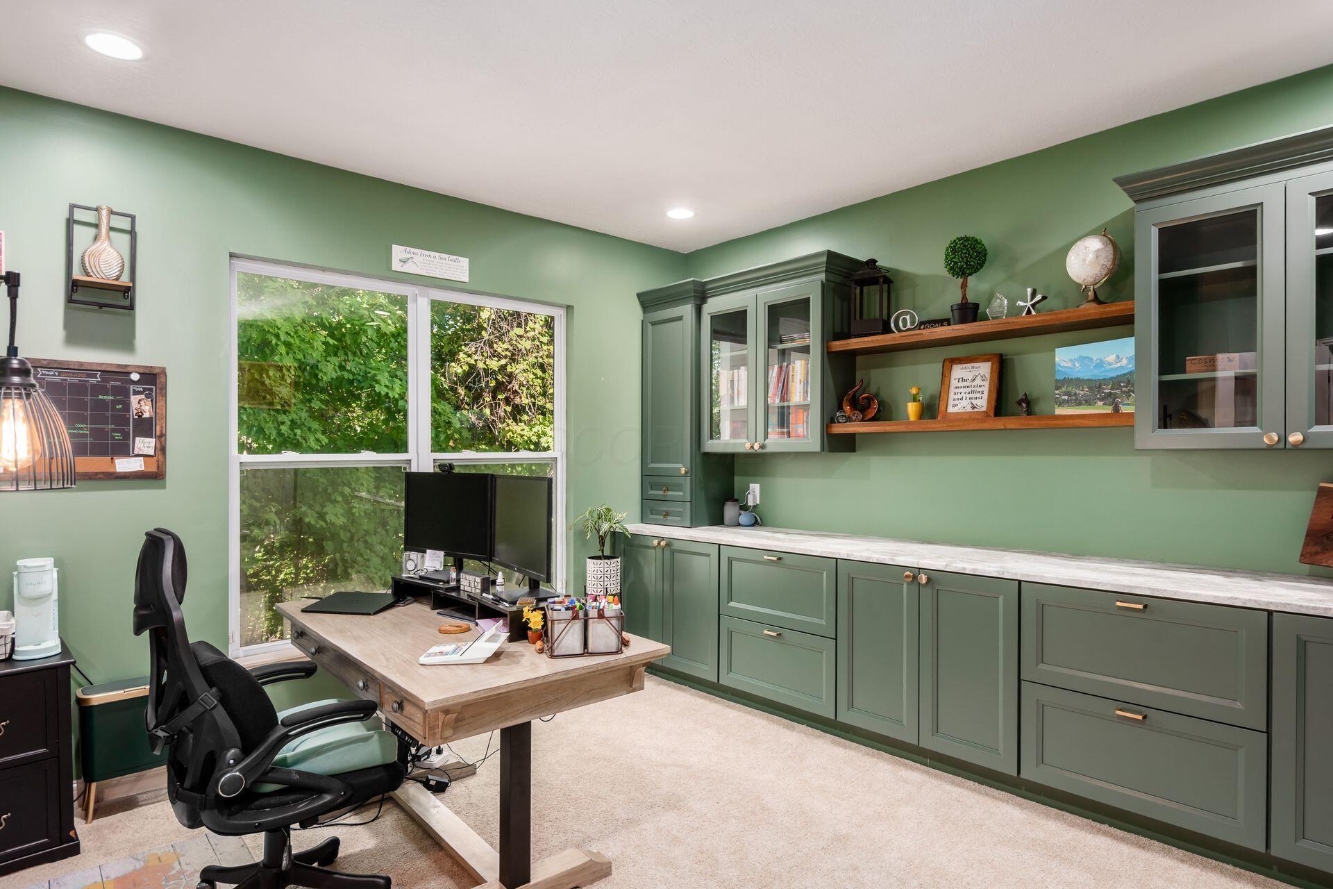 166 Split Log Pass Property Photo 19