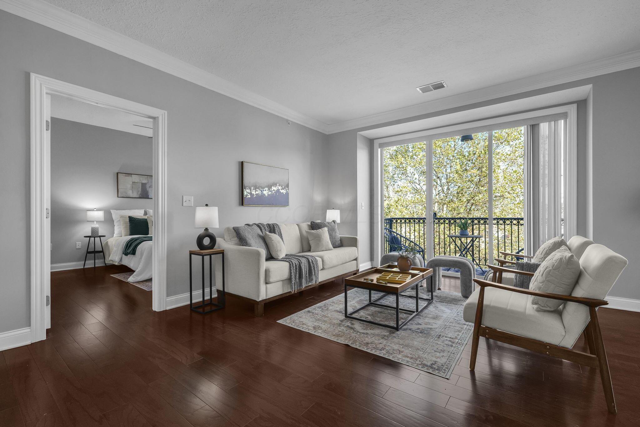 539 W 1st Avenue, 310 Property Photo 1