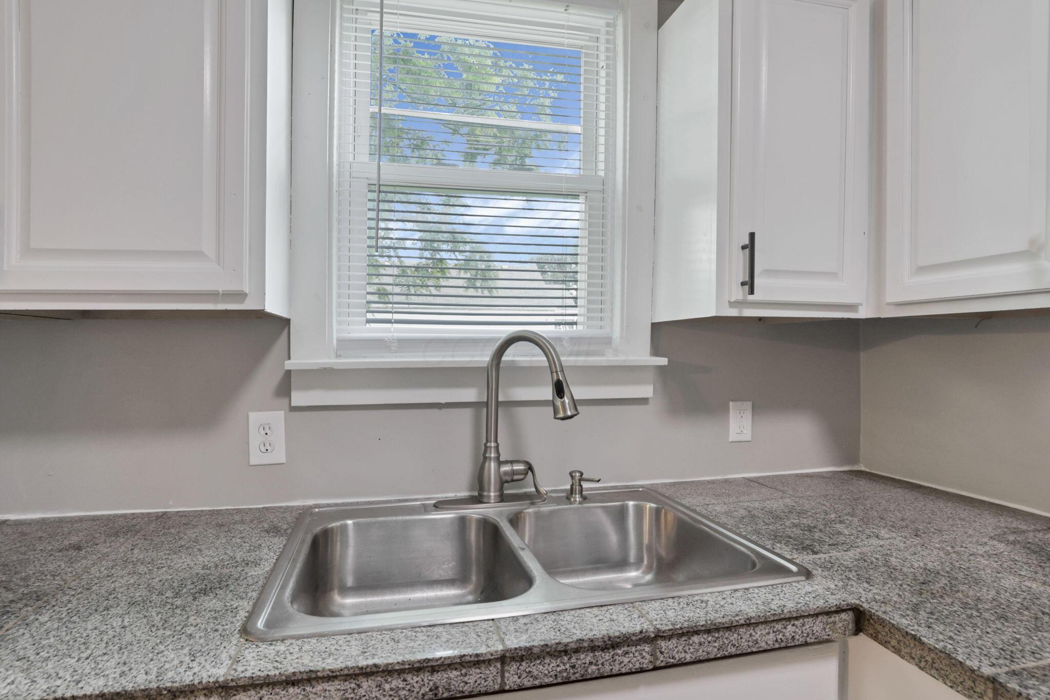 309 Dana Avenue Property Photo 12