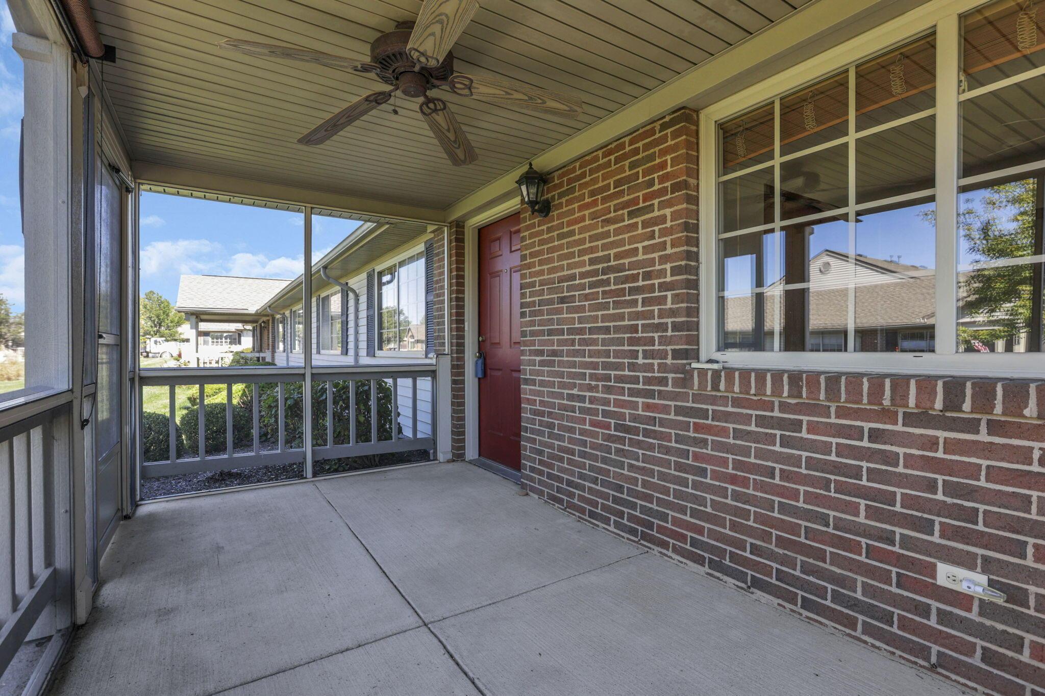 472 Virginia Court Property Photo 9