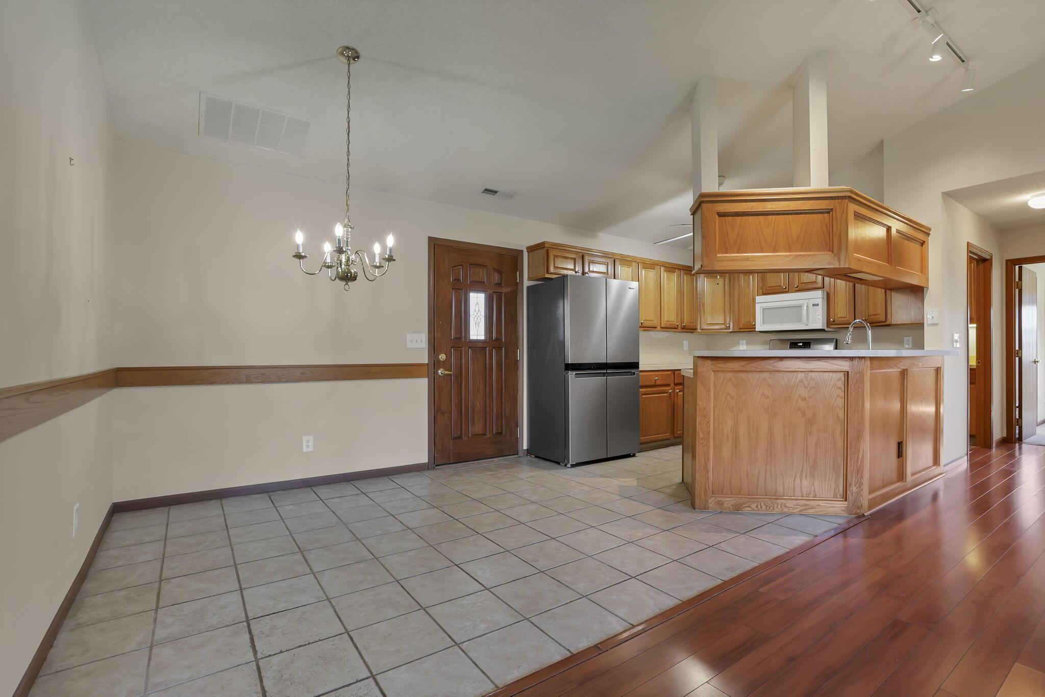 472 Virginia Court Property Photo 13