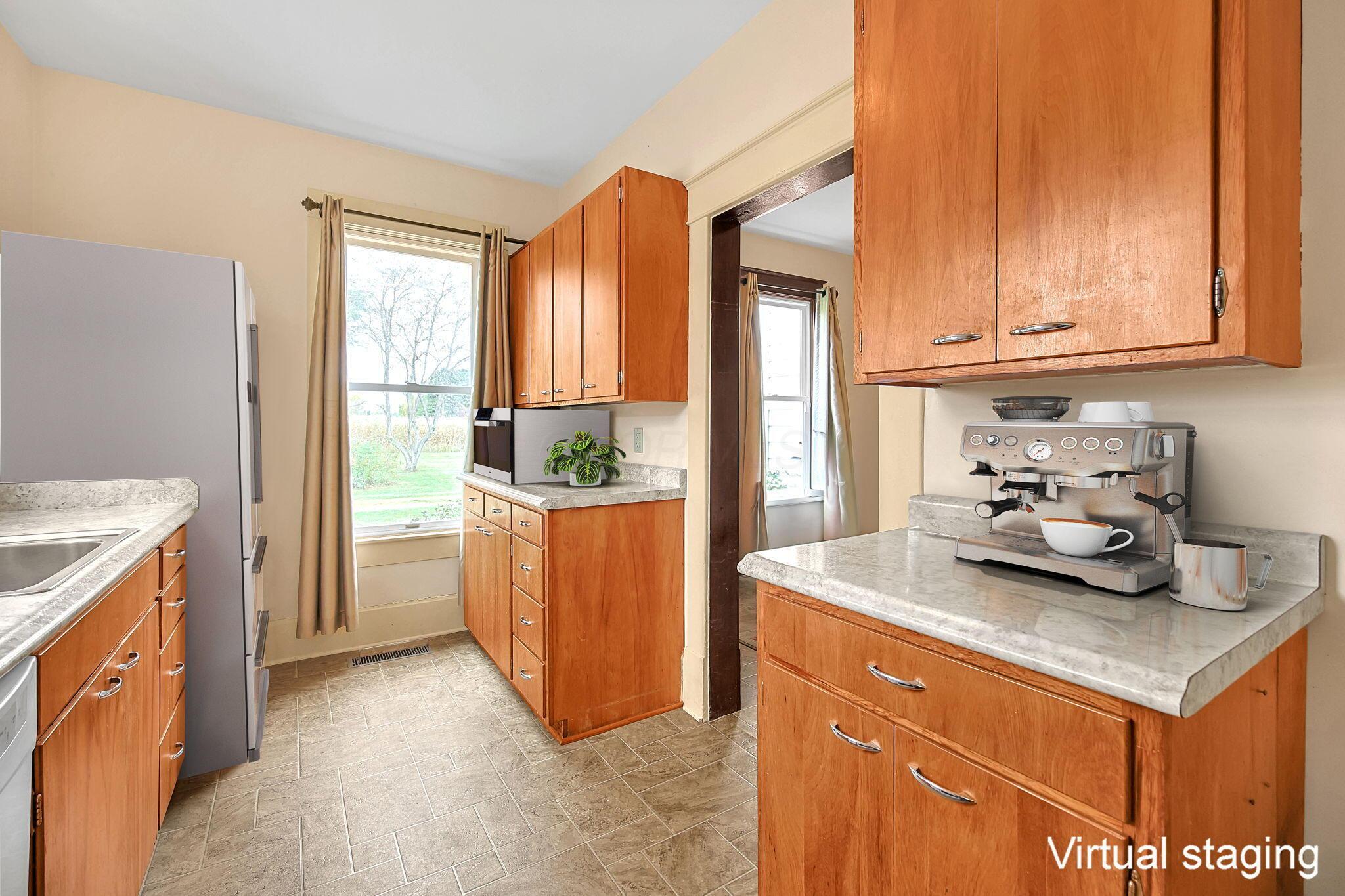 1135 Blacklick Road Ne Property Photo 9