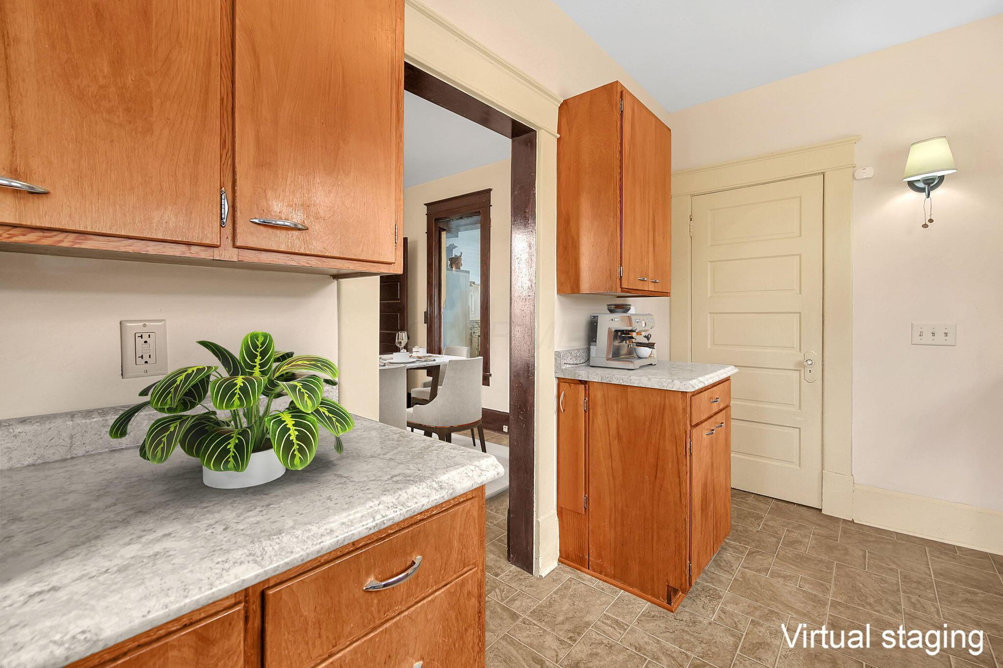 1135 Blacklick Road Ne Property Photo 15