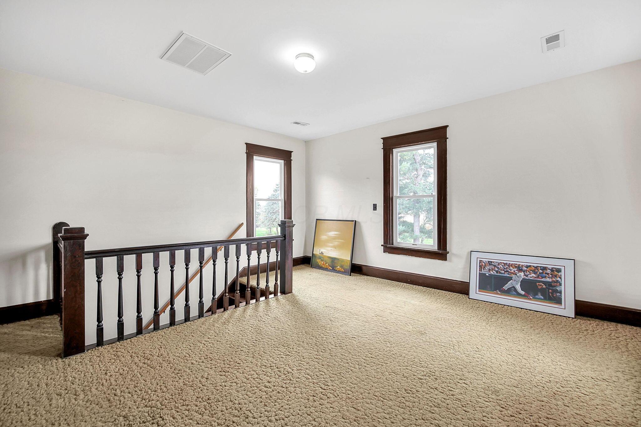 1135 Blacklick Road Ne Property Photo 39