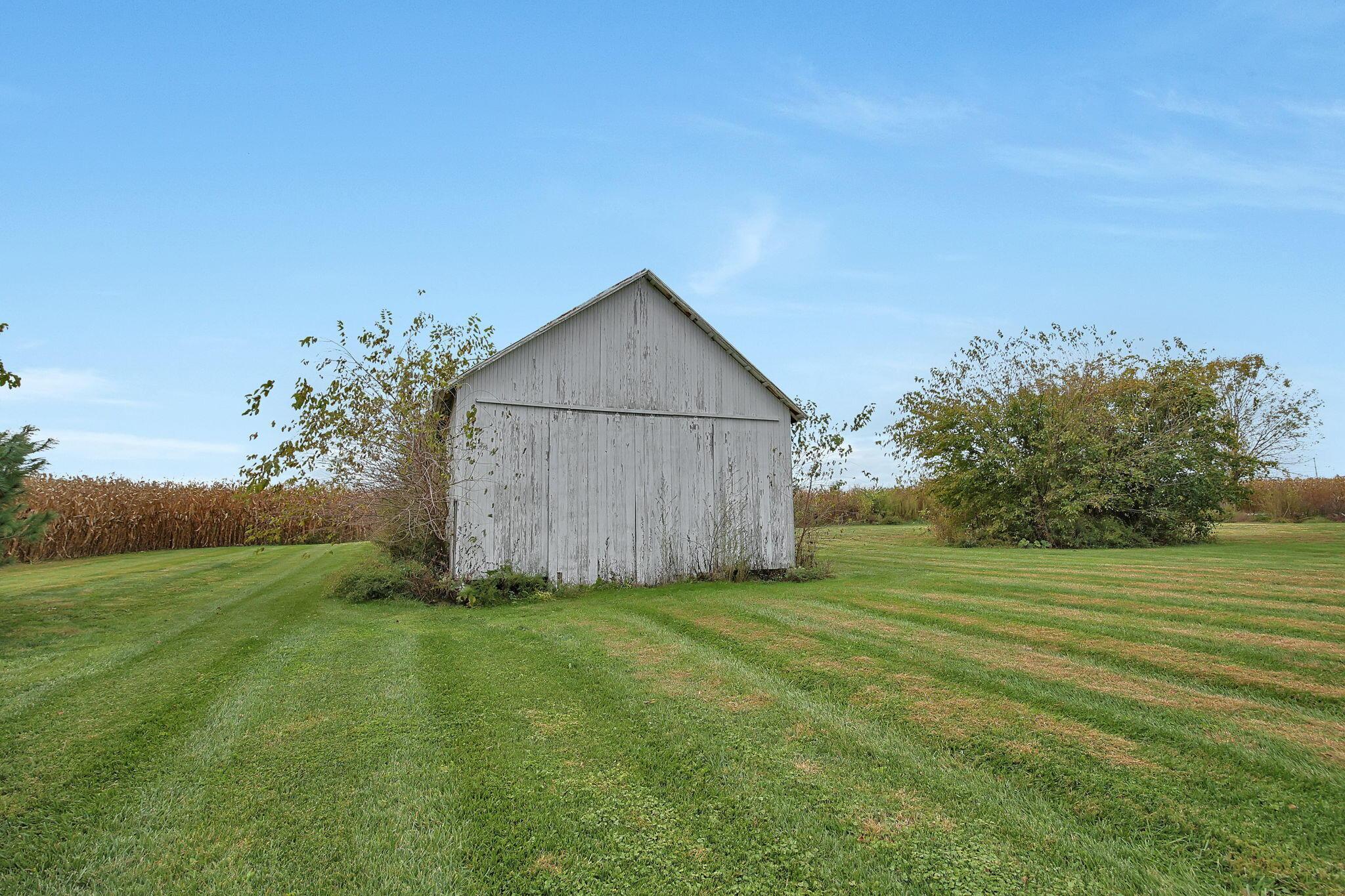 1135 Blacklick Road Ne Property Photo 57
