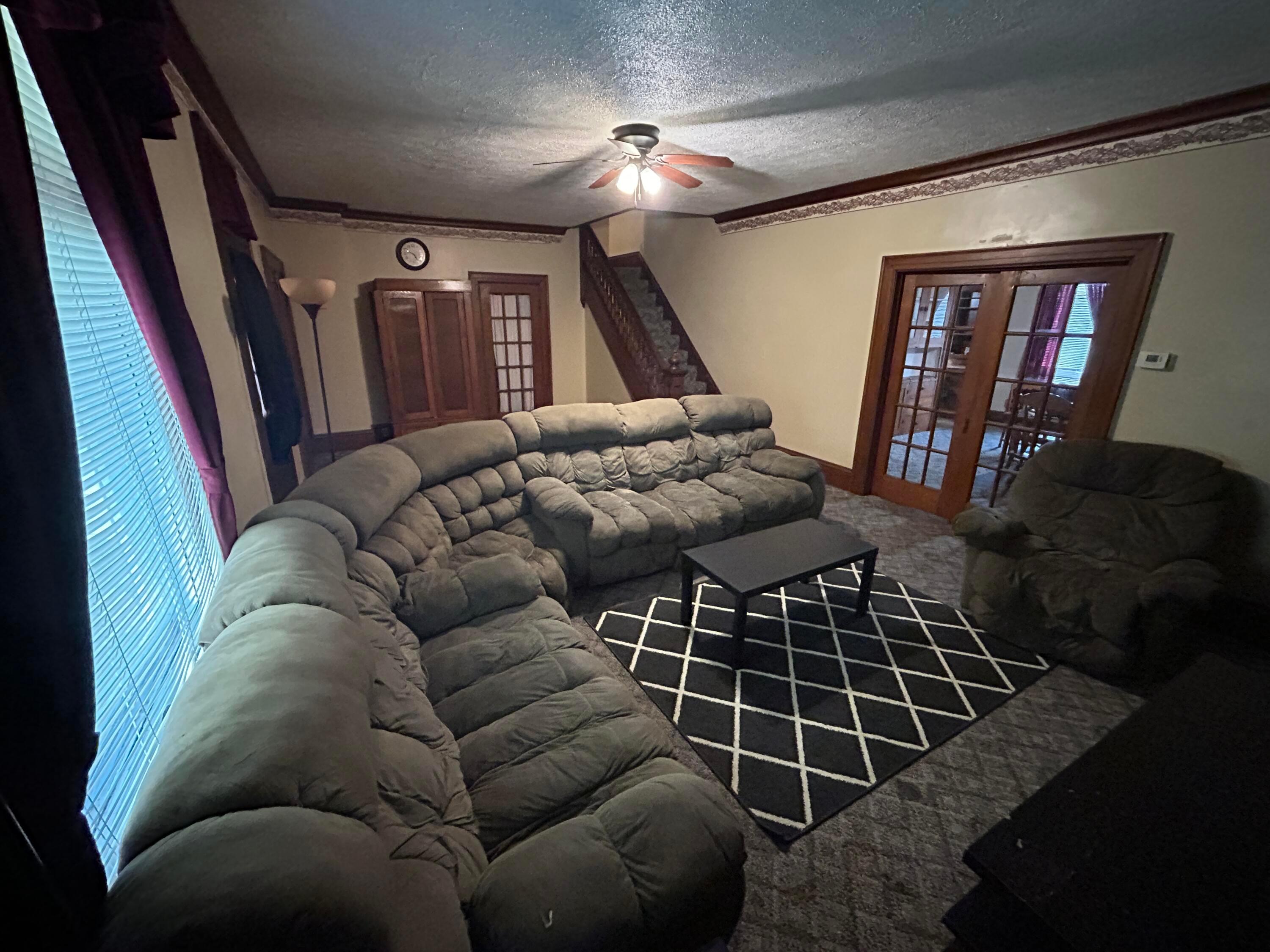 102 8th Street Property Photo 14