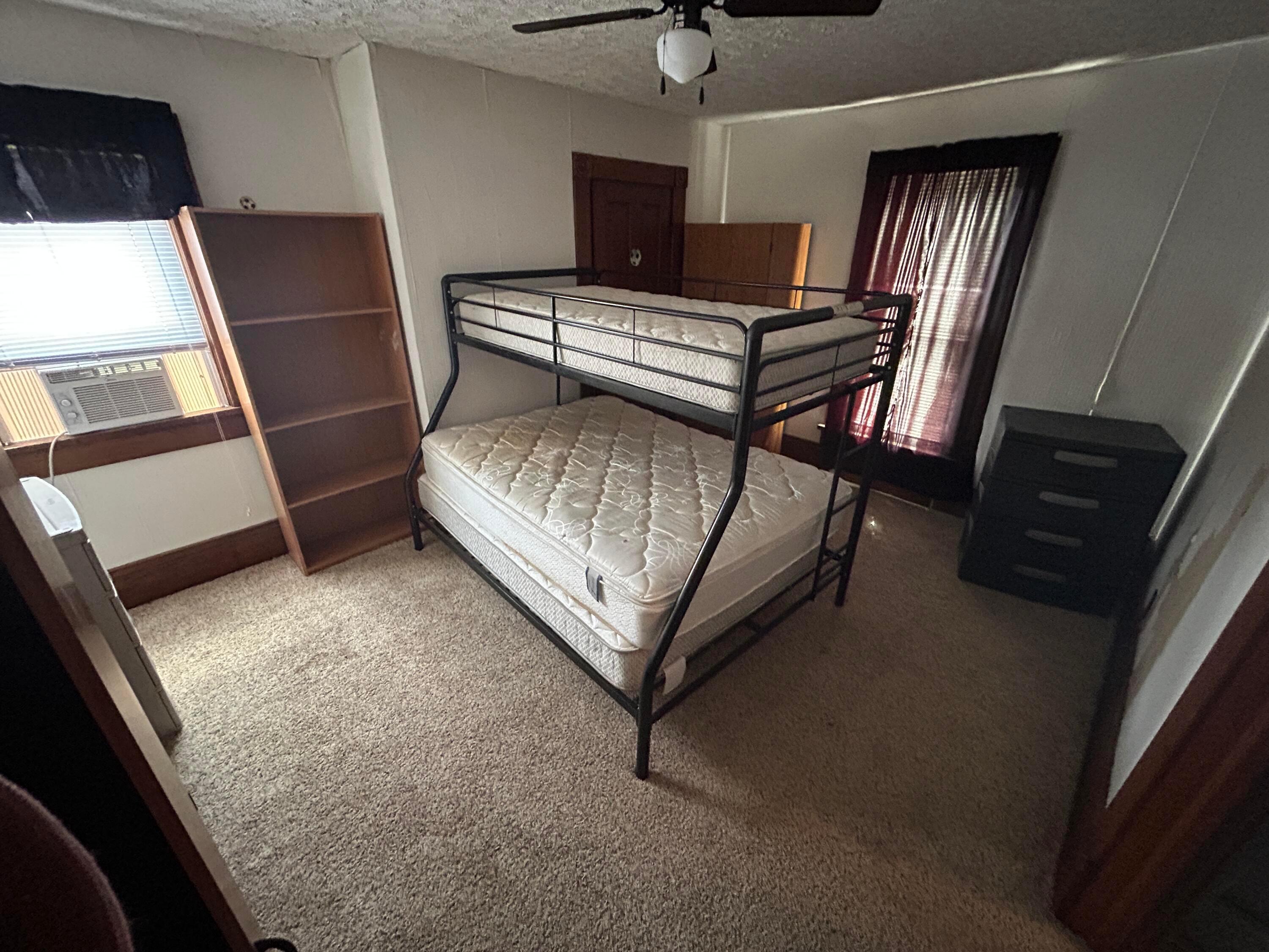 102 8th Street Property Photo 23