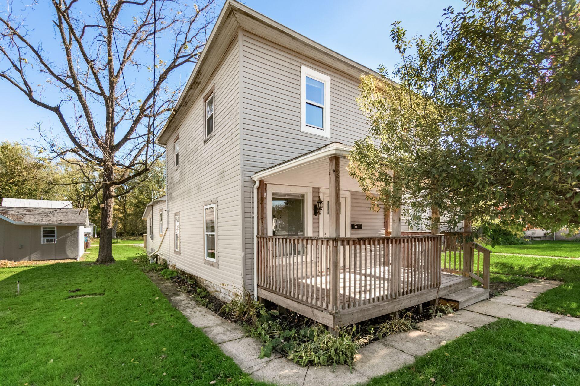49 Columbus Road Property Photo 2