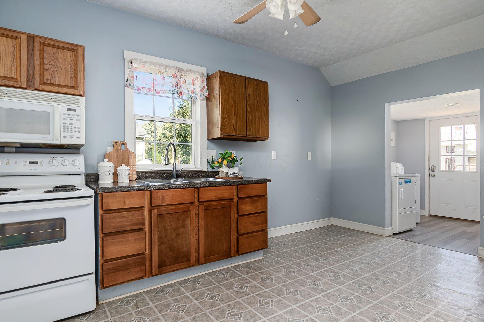 49 Columbus Road Property Photo 14