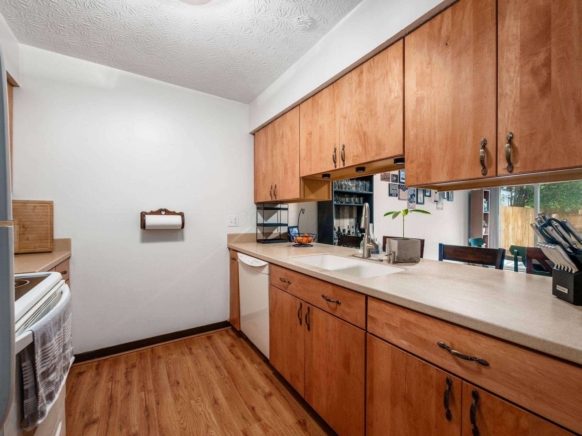 5384 Ponderosa Drive Property Photo 5