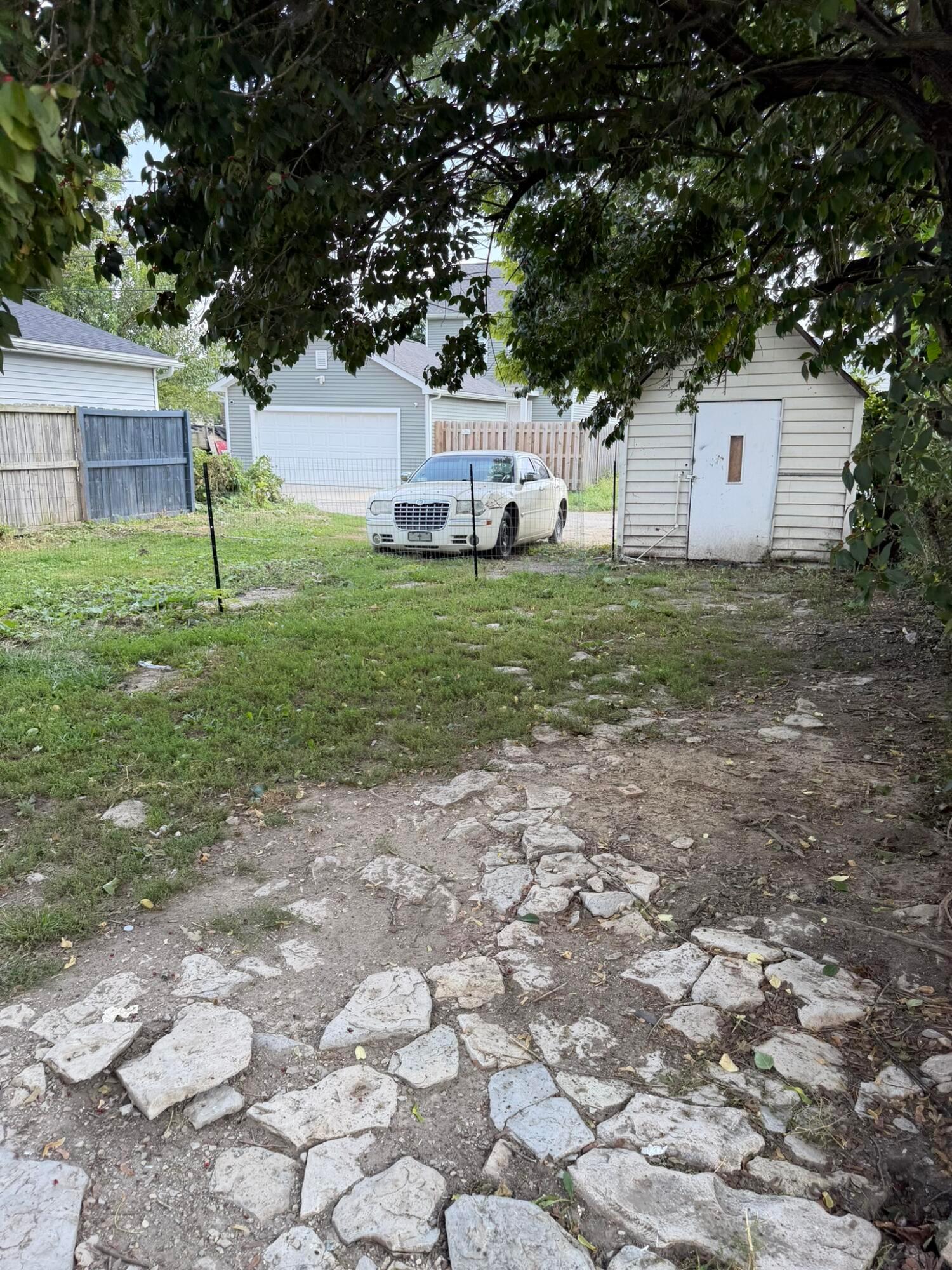 1319 Hildreth Avenue Property Photo 4