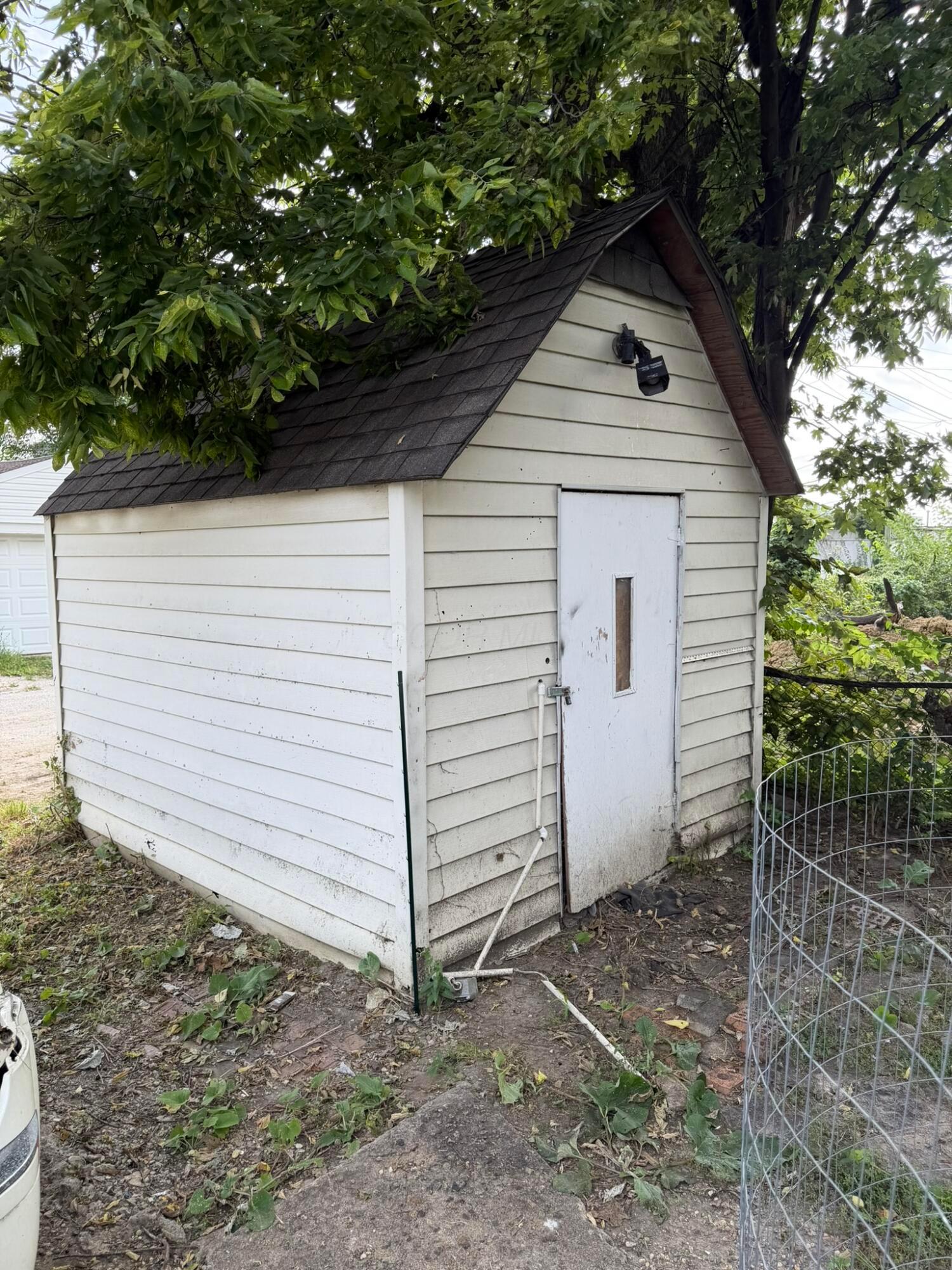 1319 Hildreth Avenue Property Photo 5