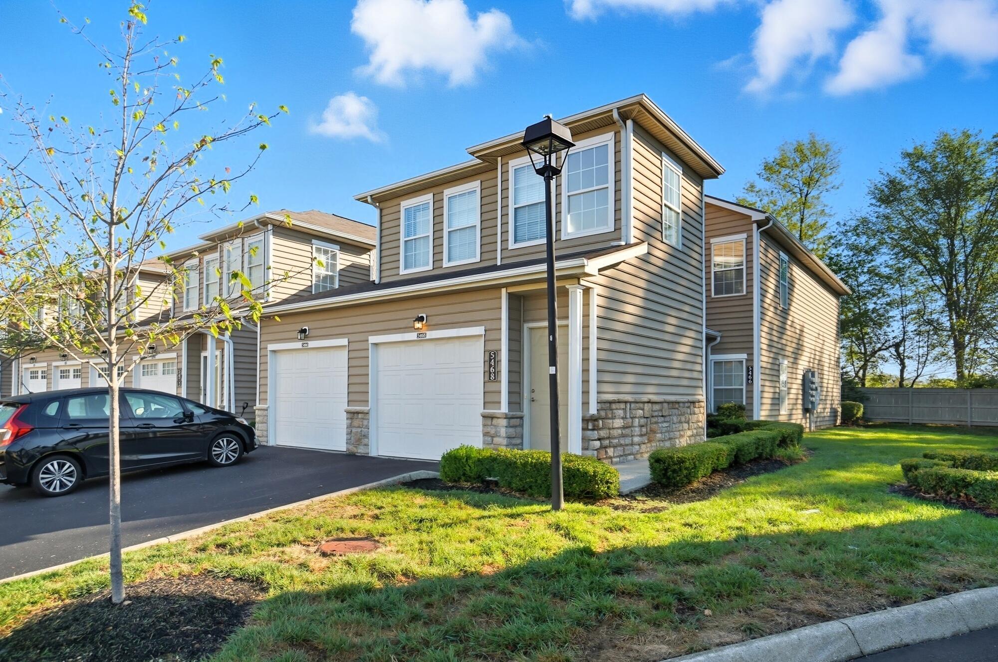 5468 Nottinghamshire Lane Property Photo 1