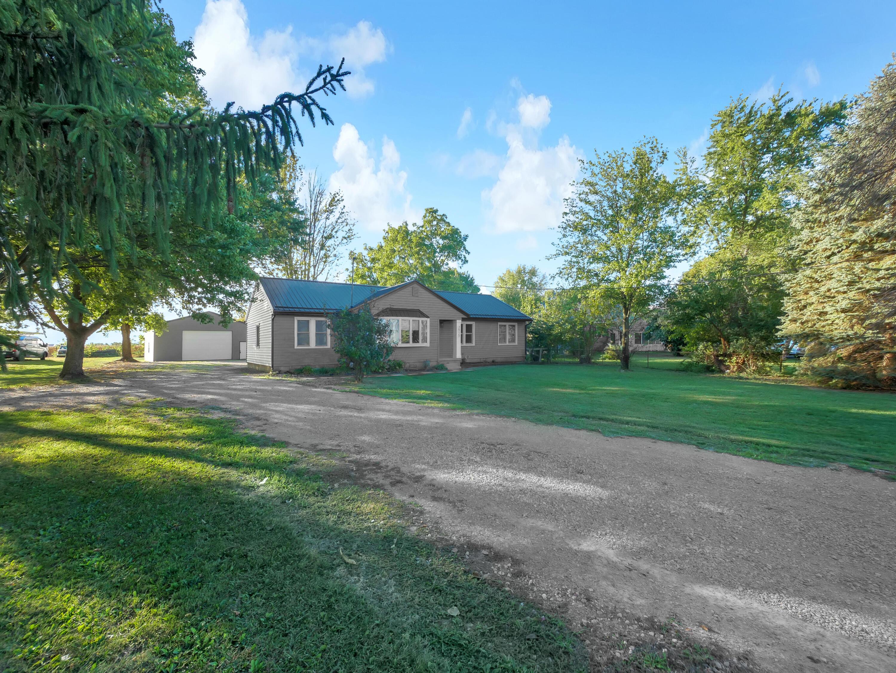 2915 Us Highway 42 Ne Property Photo 1