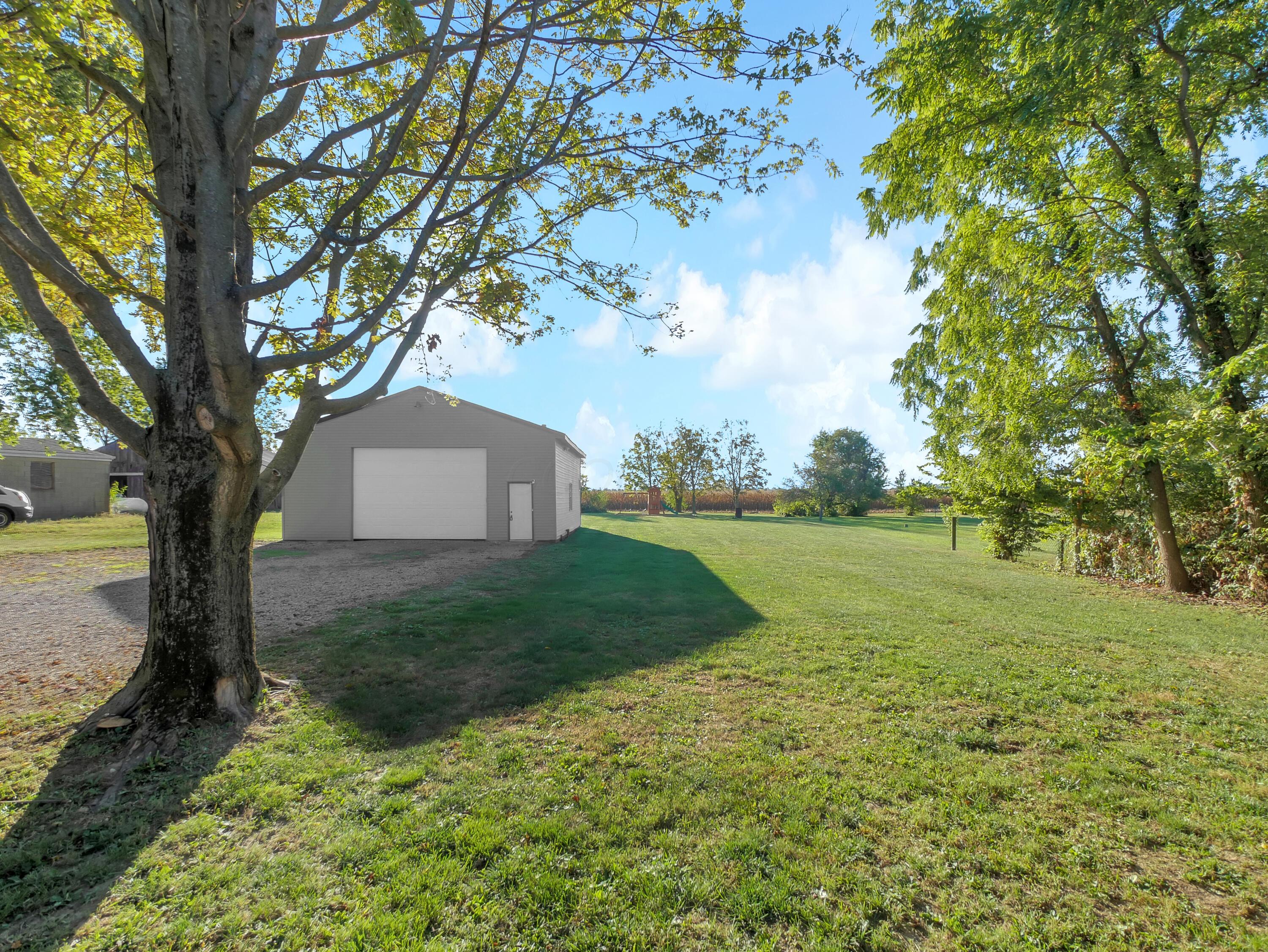 2915 Us Highway 42 Ne Property Photo 7