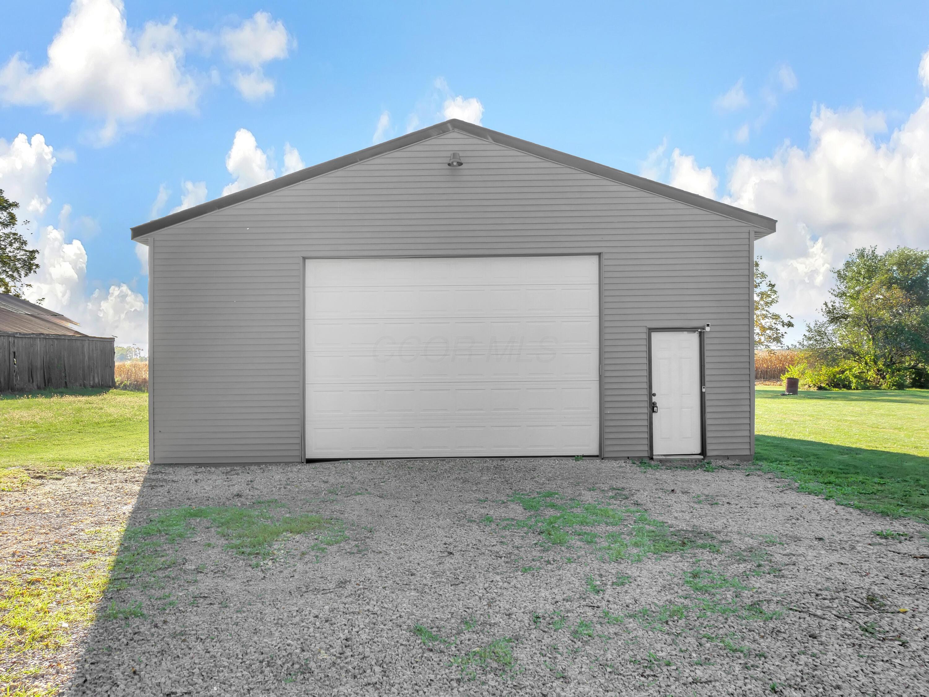 2915 Us Highway 42 Ne Property Photo 9