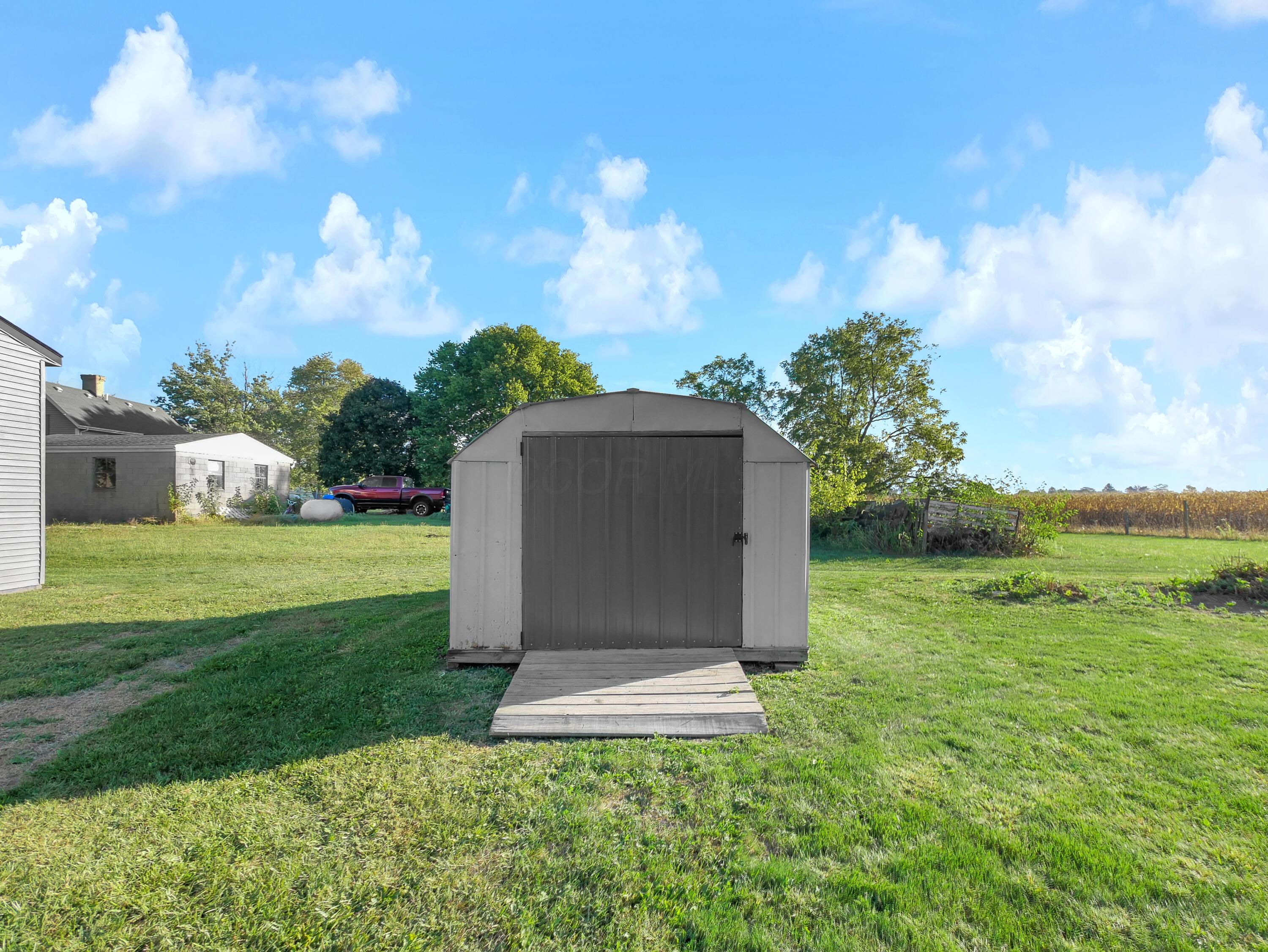 2915 Us Highway 42 Ne Property Photo 11