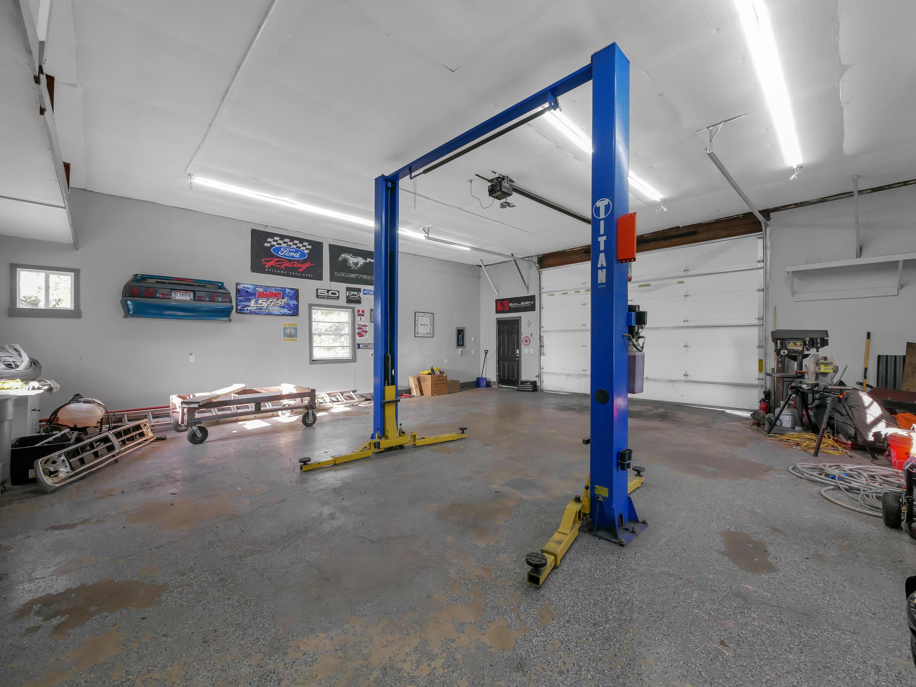 2915 Us Highway 42 Ne Property Photo 21