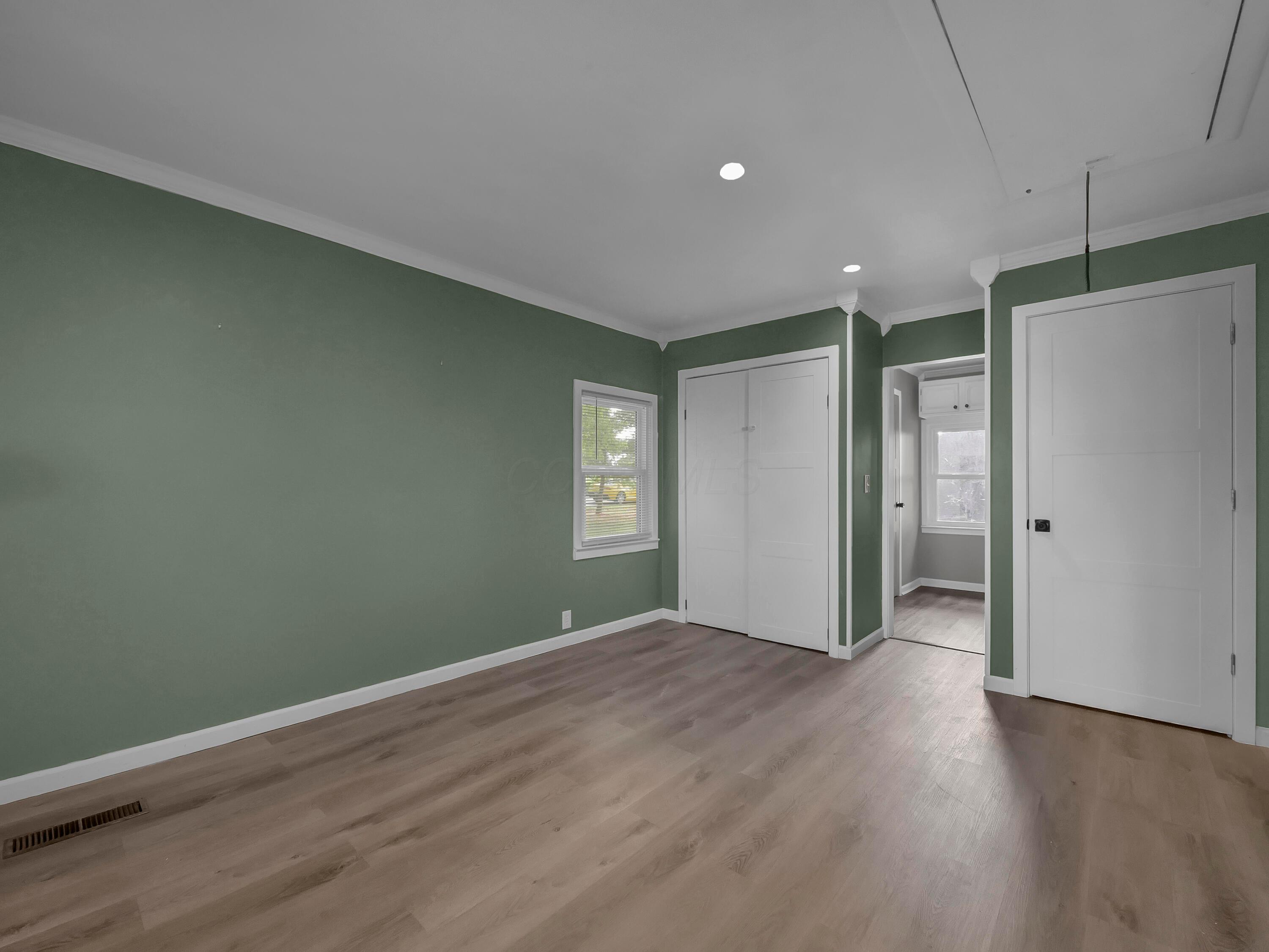 2915 Us Highway 42 Ne Property Photo 25