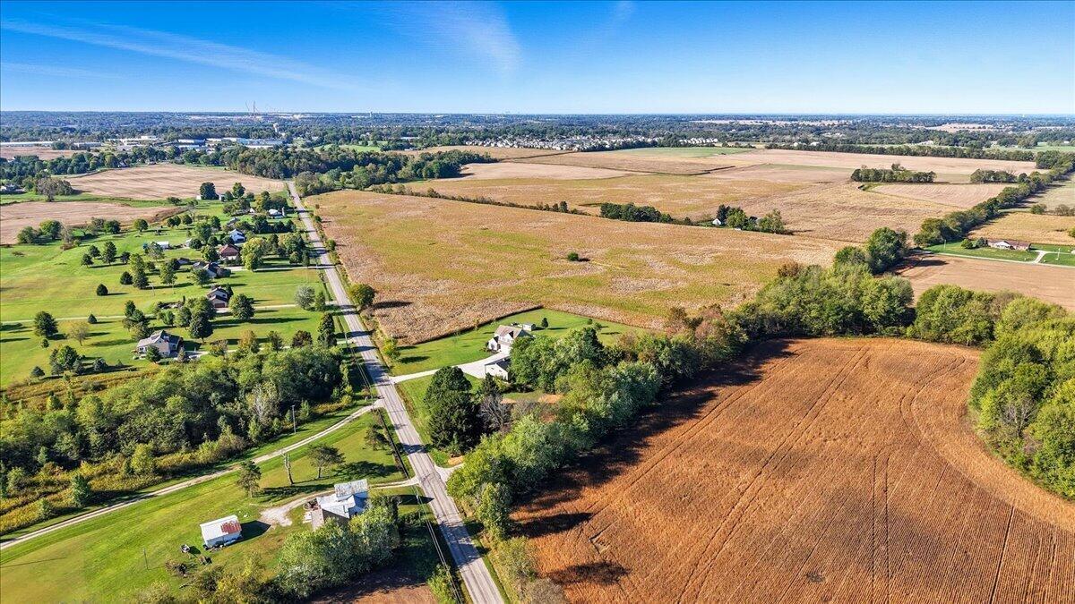 8331 Crouse-willison Road Property Photo 1