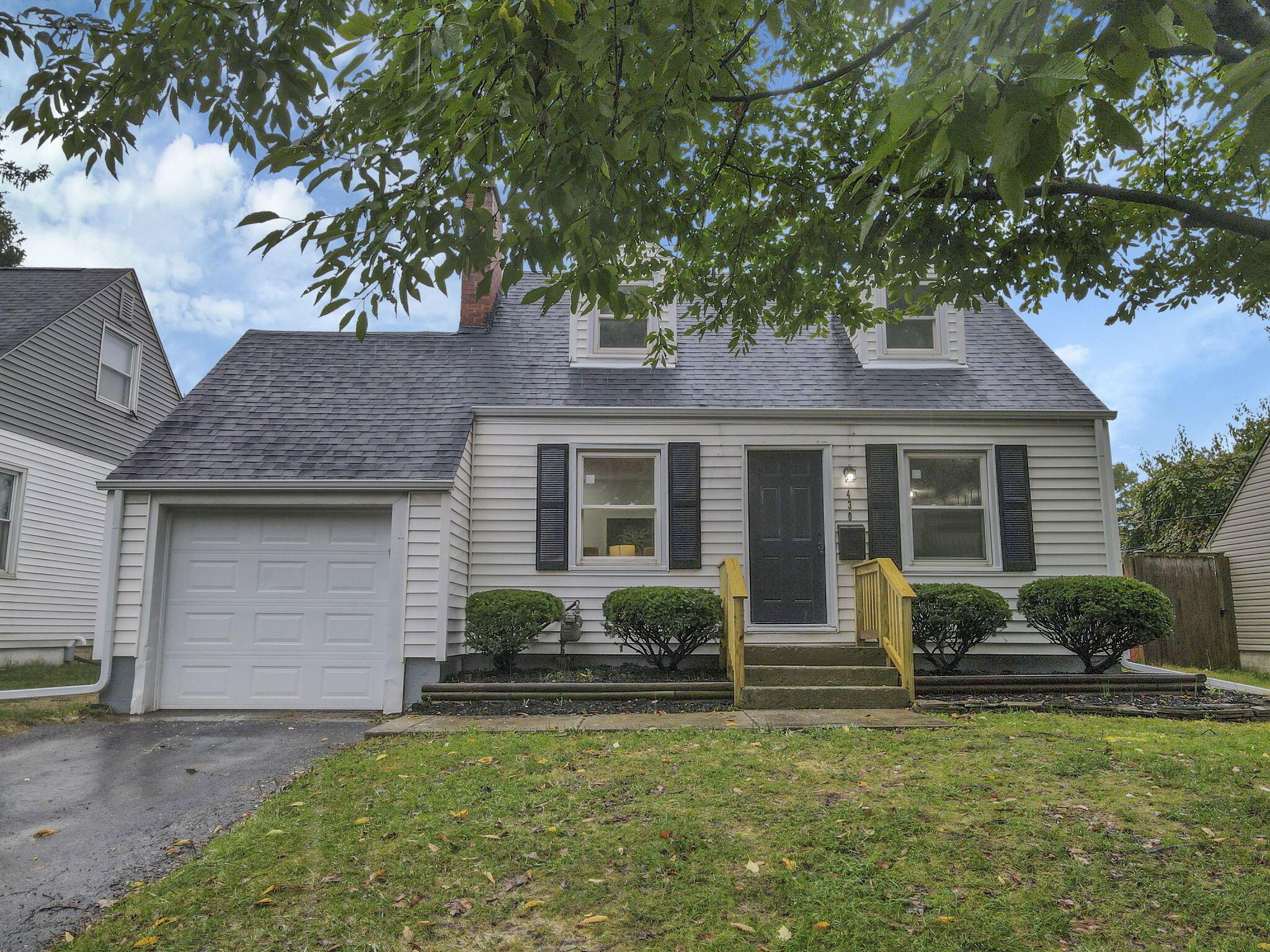 430 S James Road Property Photo 1