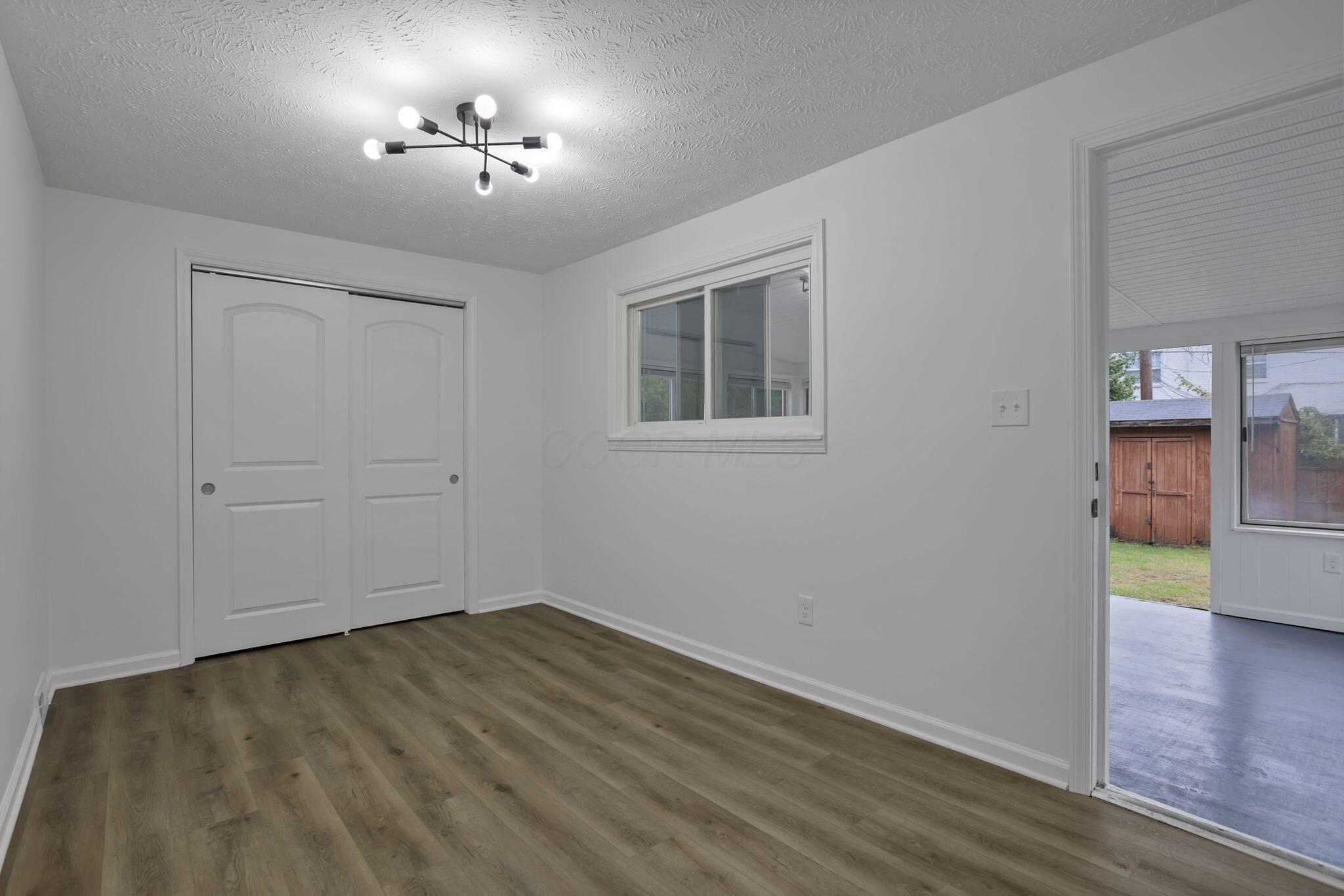 430 S James Road Property Photo 20