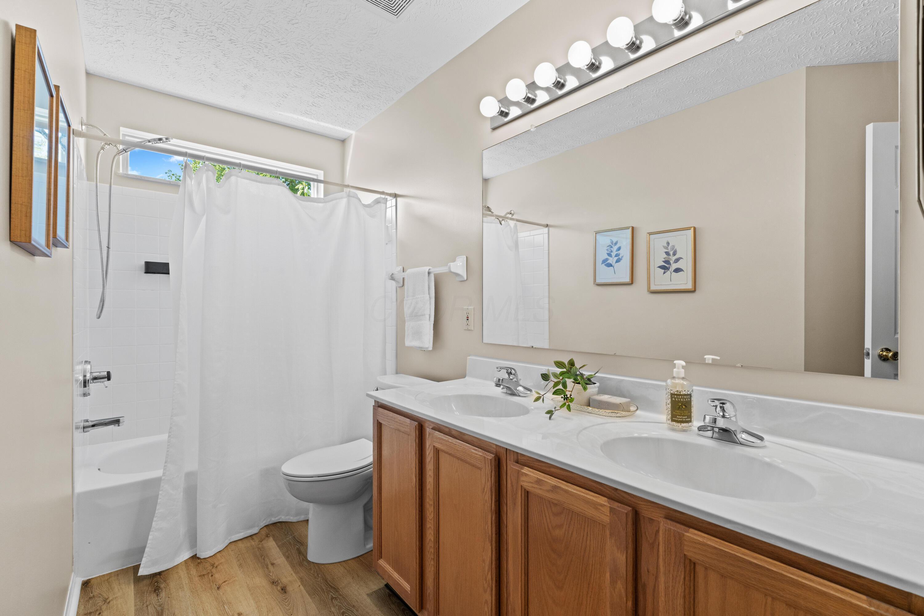 1066 Celosia Court Property Photo 39