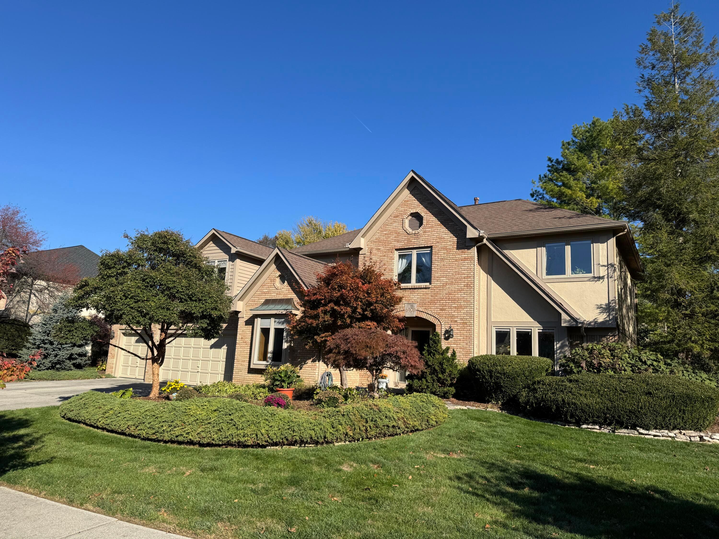 6908 Perry Drive Property Photo 1