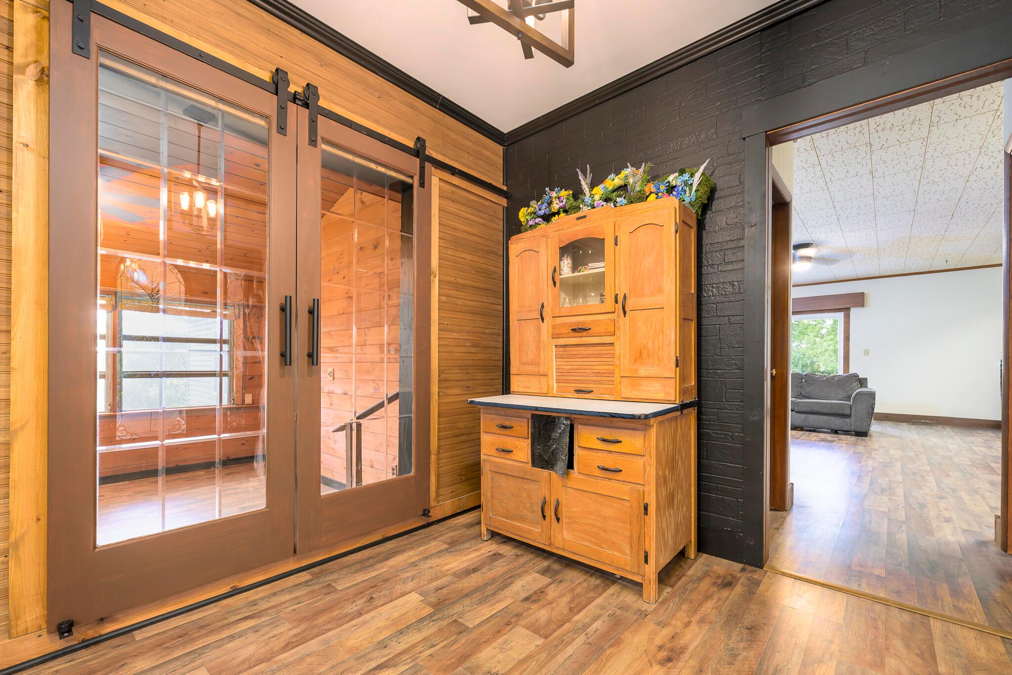 1530 County Road 1 Property Photo 3