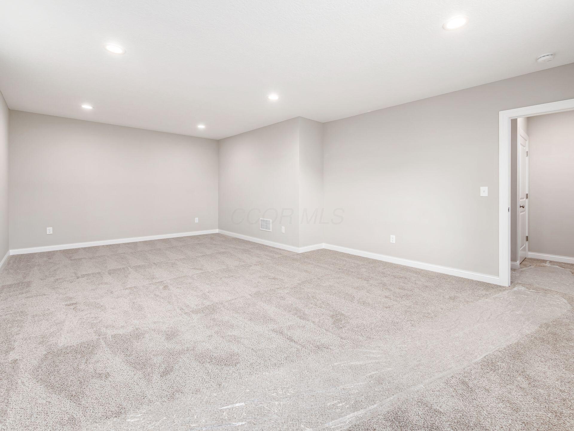 6972 Turnstone Loop Property Photo 40
