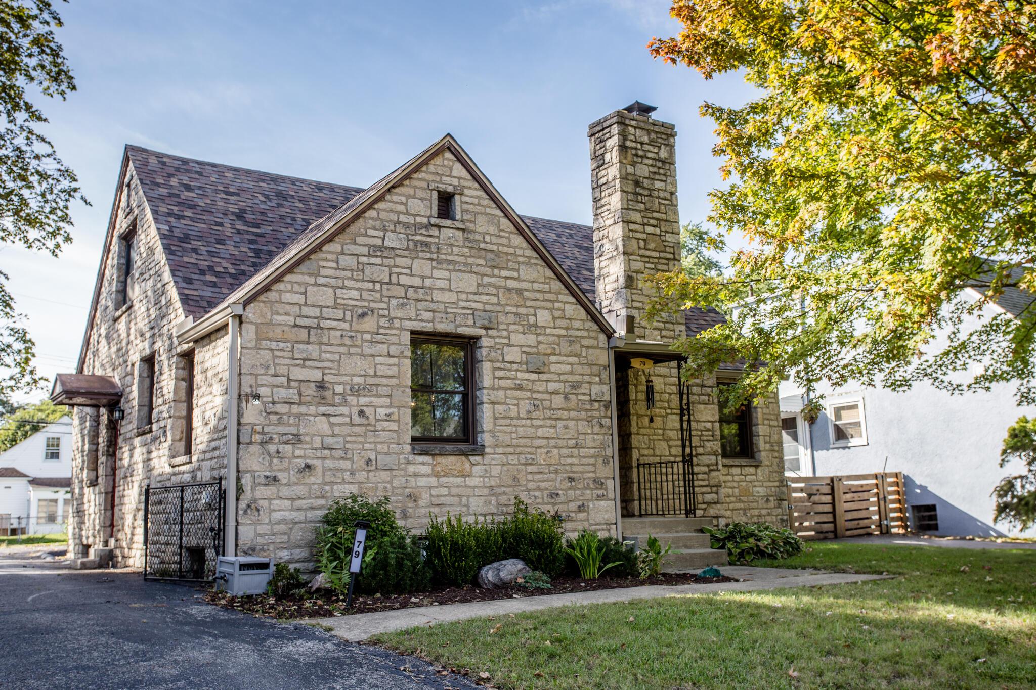 79 S Southampton Avenue Property Photo 1