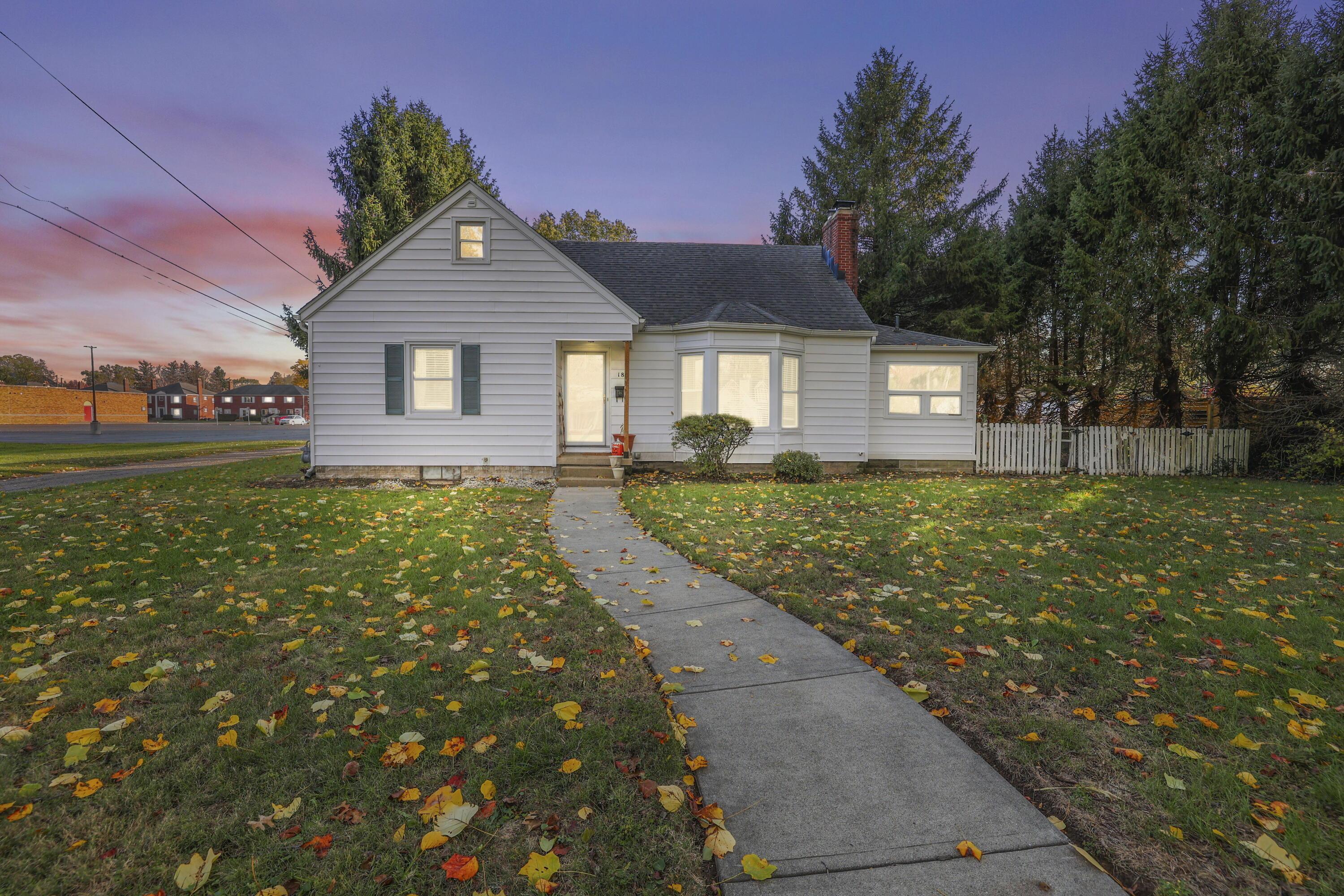 189 N Quentin Road Property Photo 1