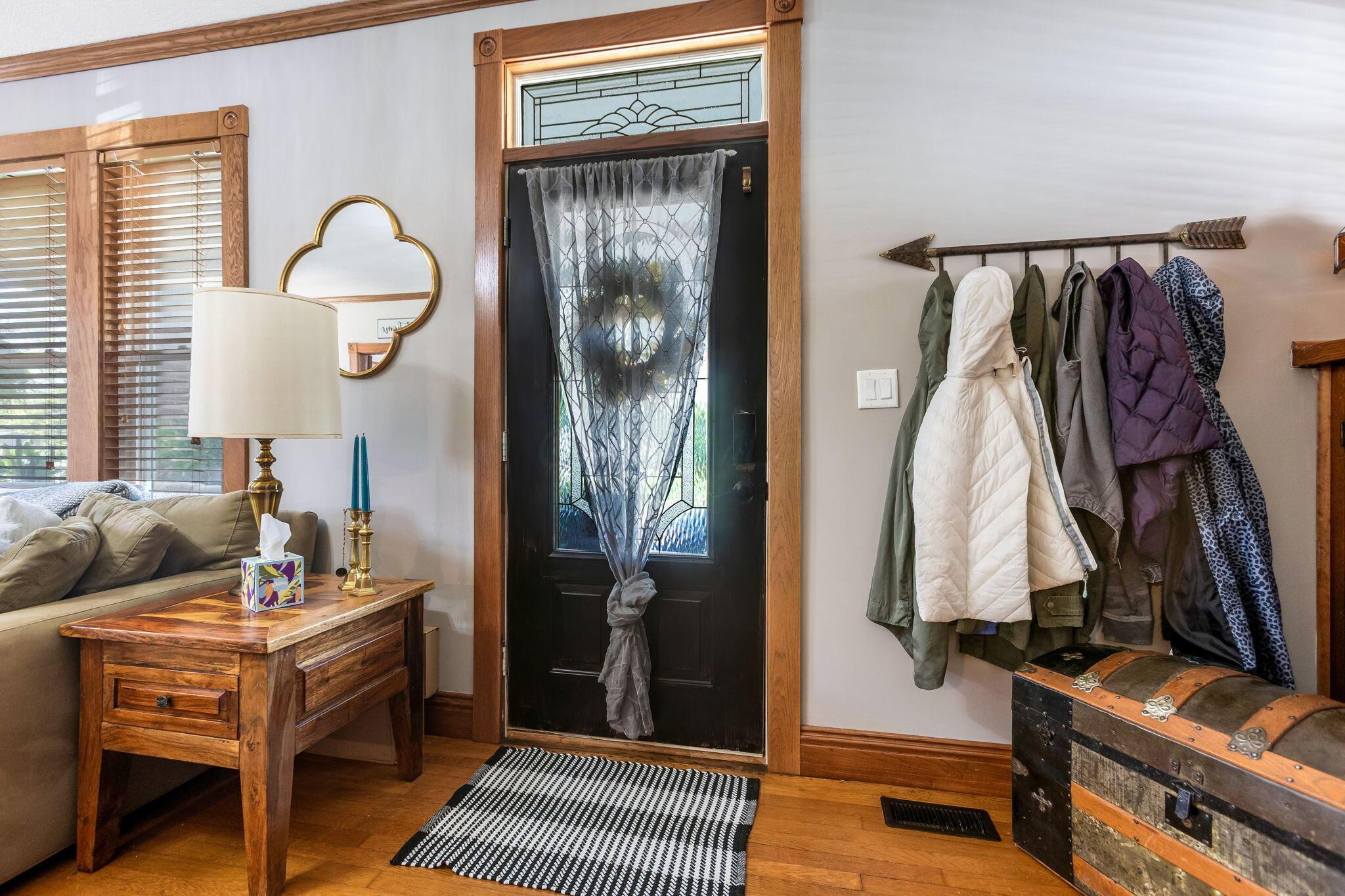 90 S Culver Street Property Photo 9