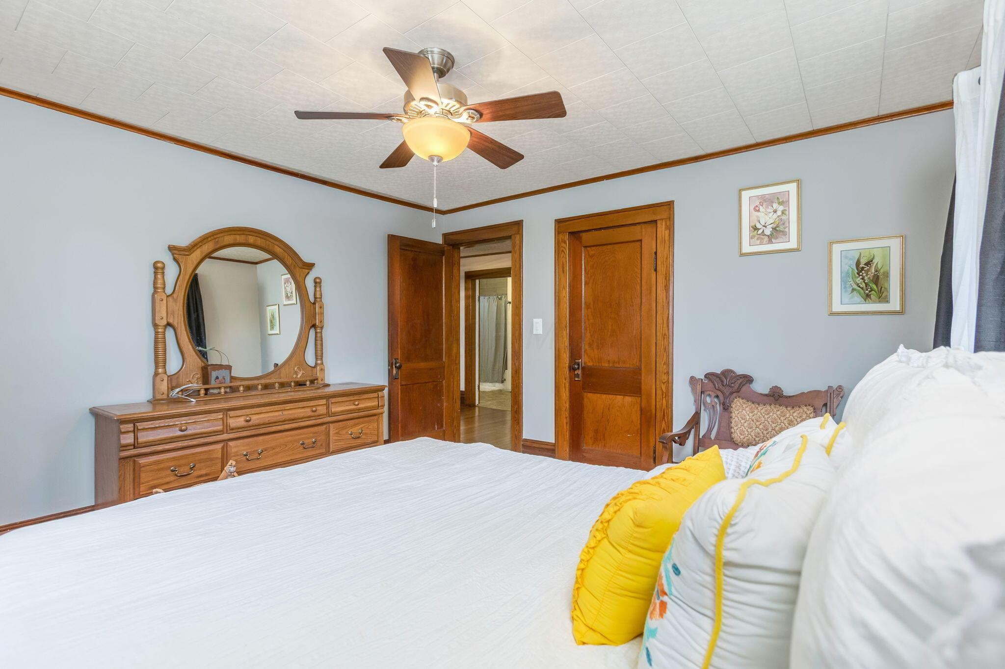 90 S Culver Street Property Photo 31