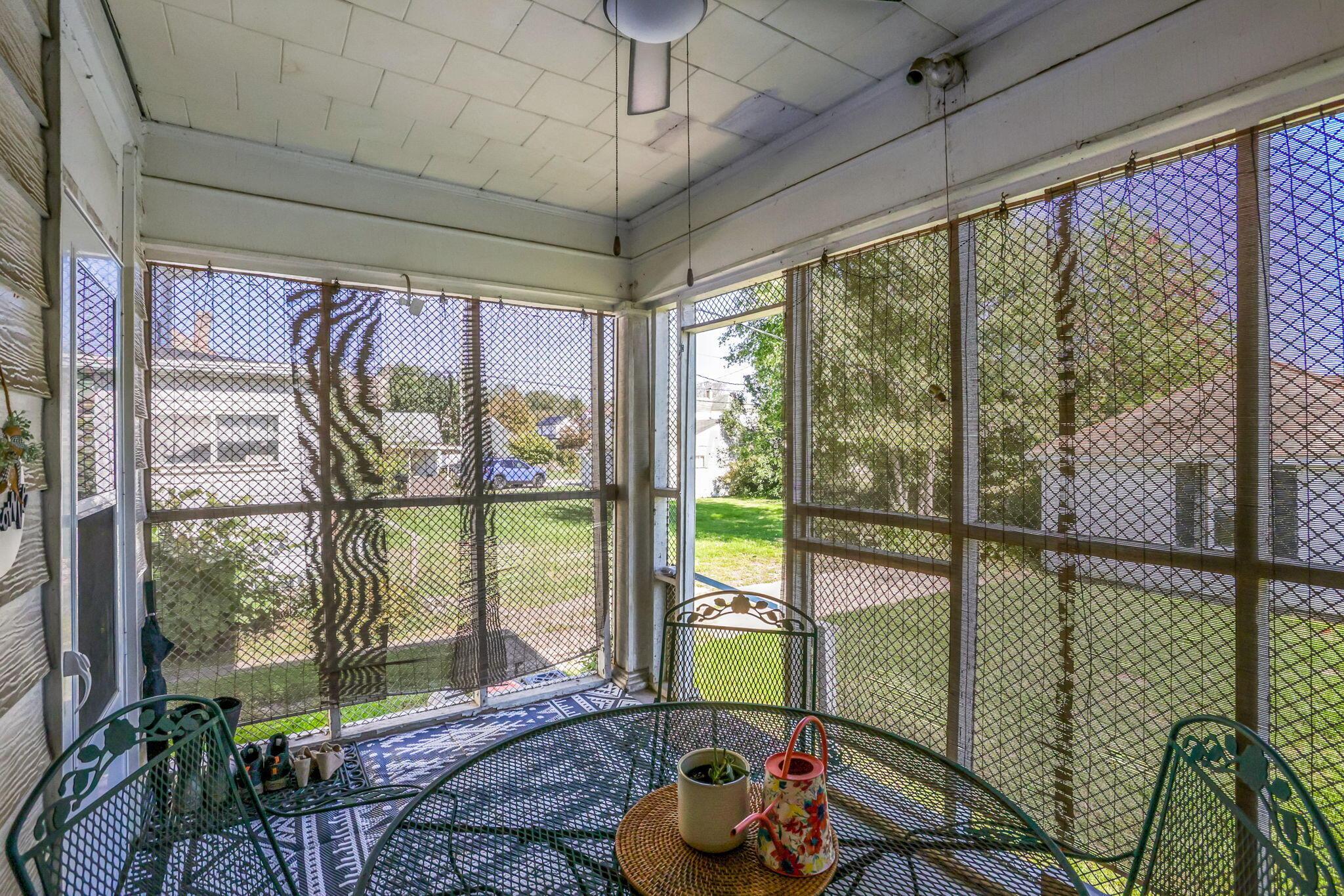 90 S Culver Street Property Photo 40