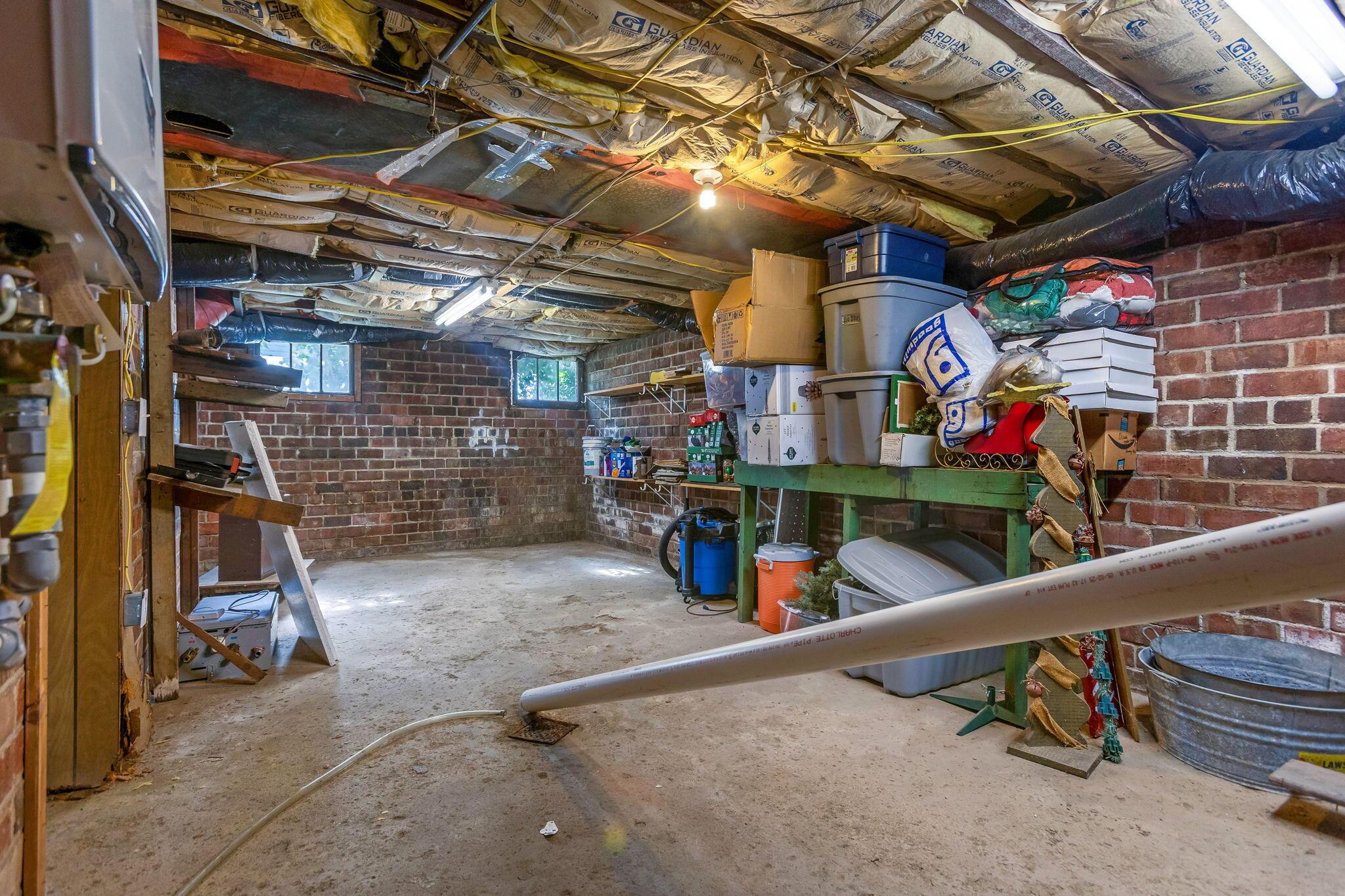 90 S Culver Street Property Photo 41