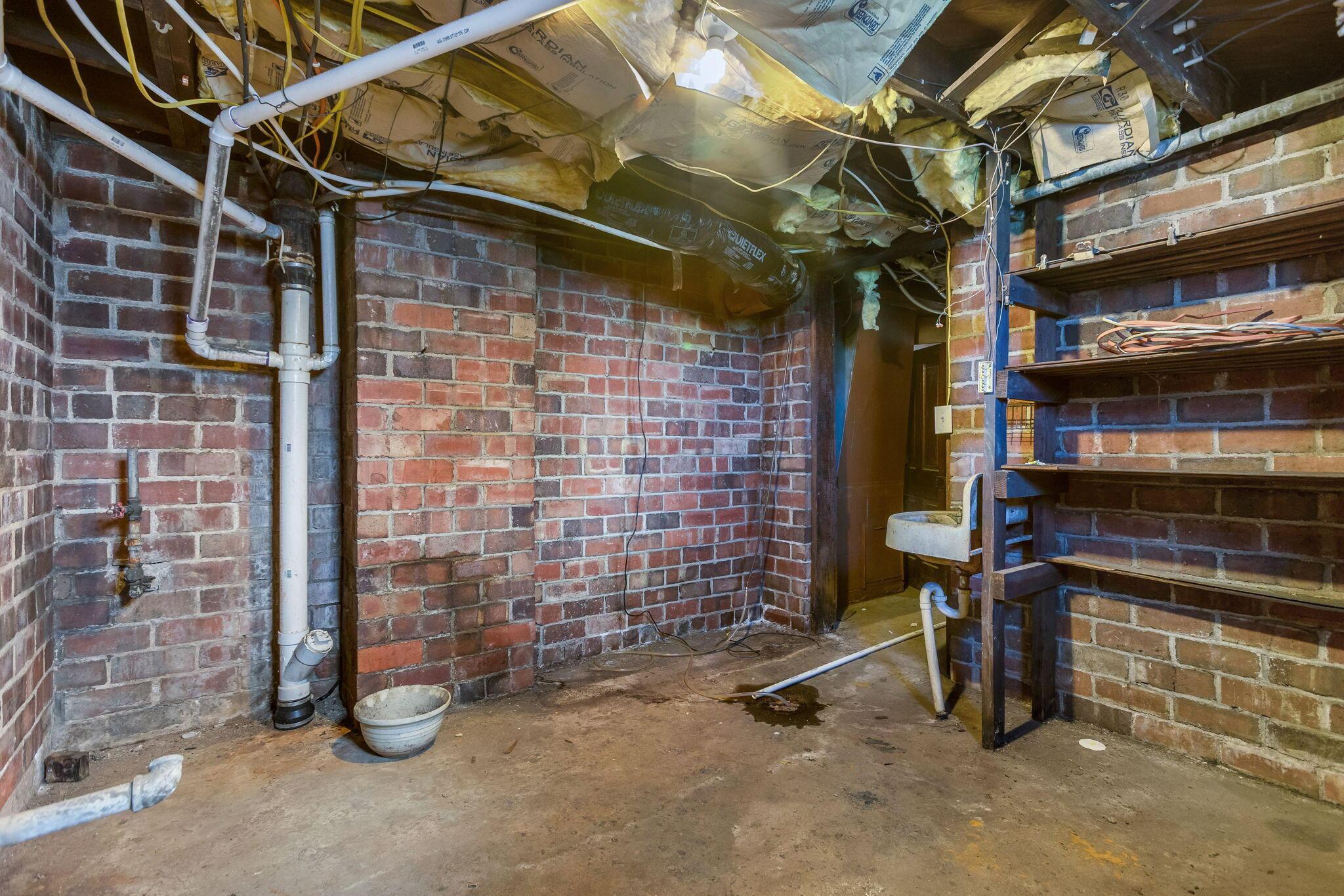 90 S Culver Street Property Photo 42